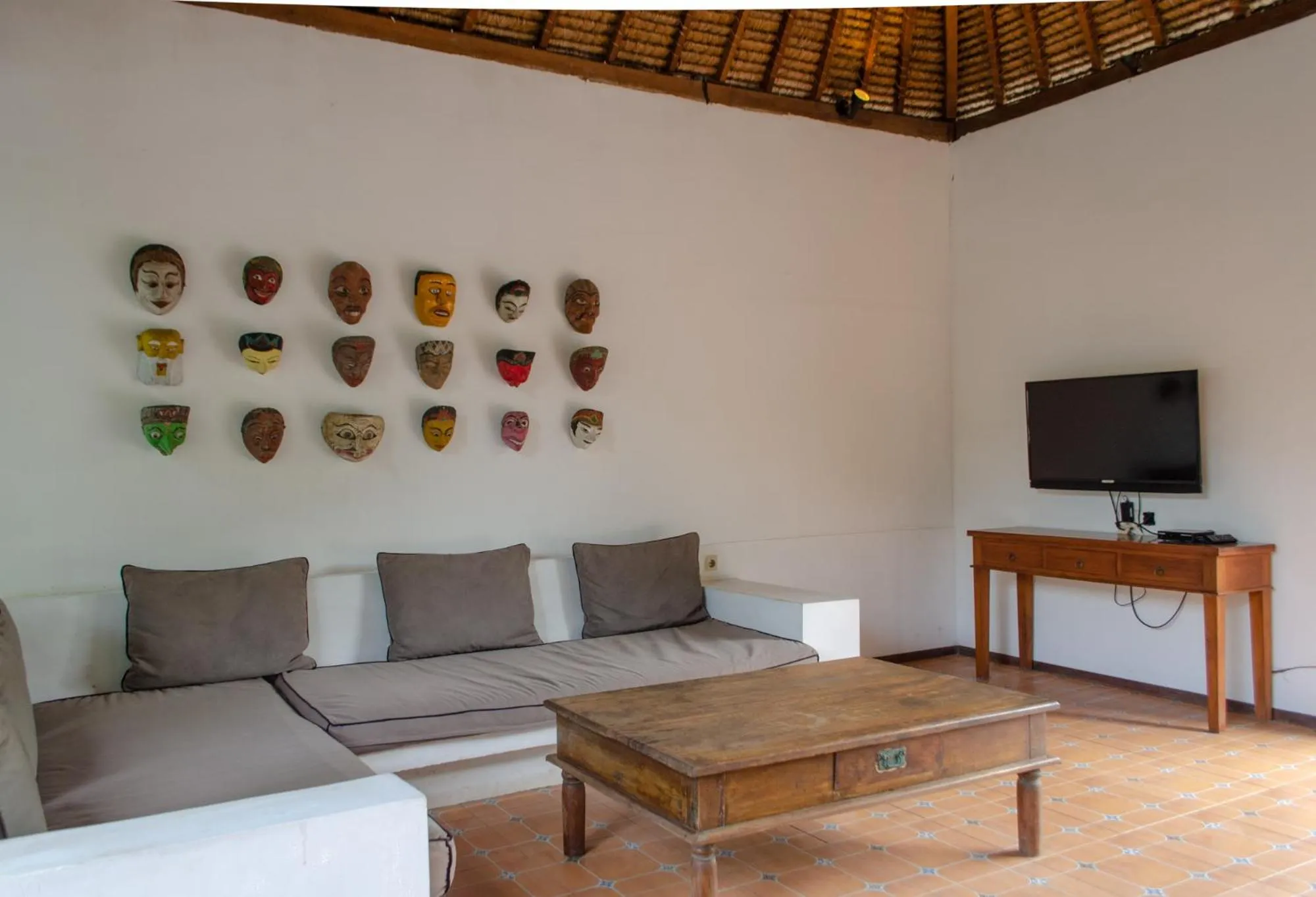 Facade/entrance in Si Pitung Village