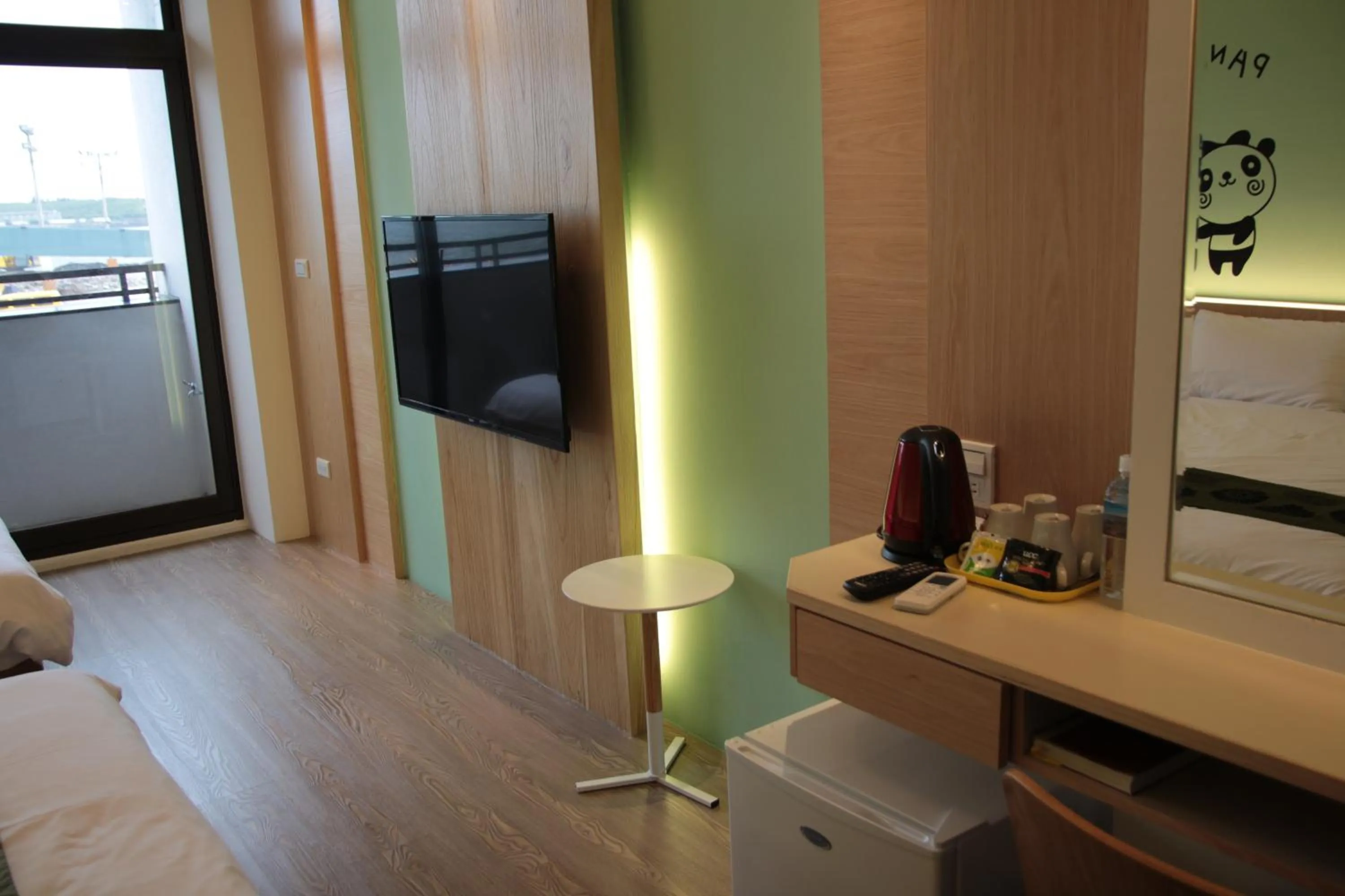 TV and multimedia in Luck Bay B&B