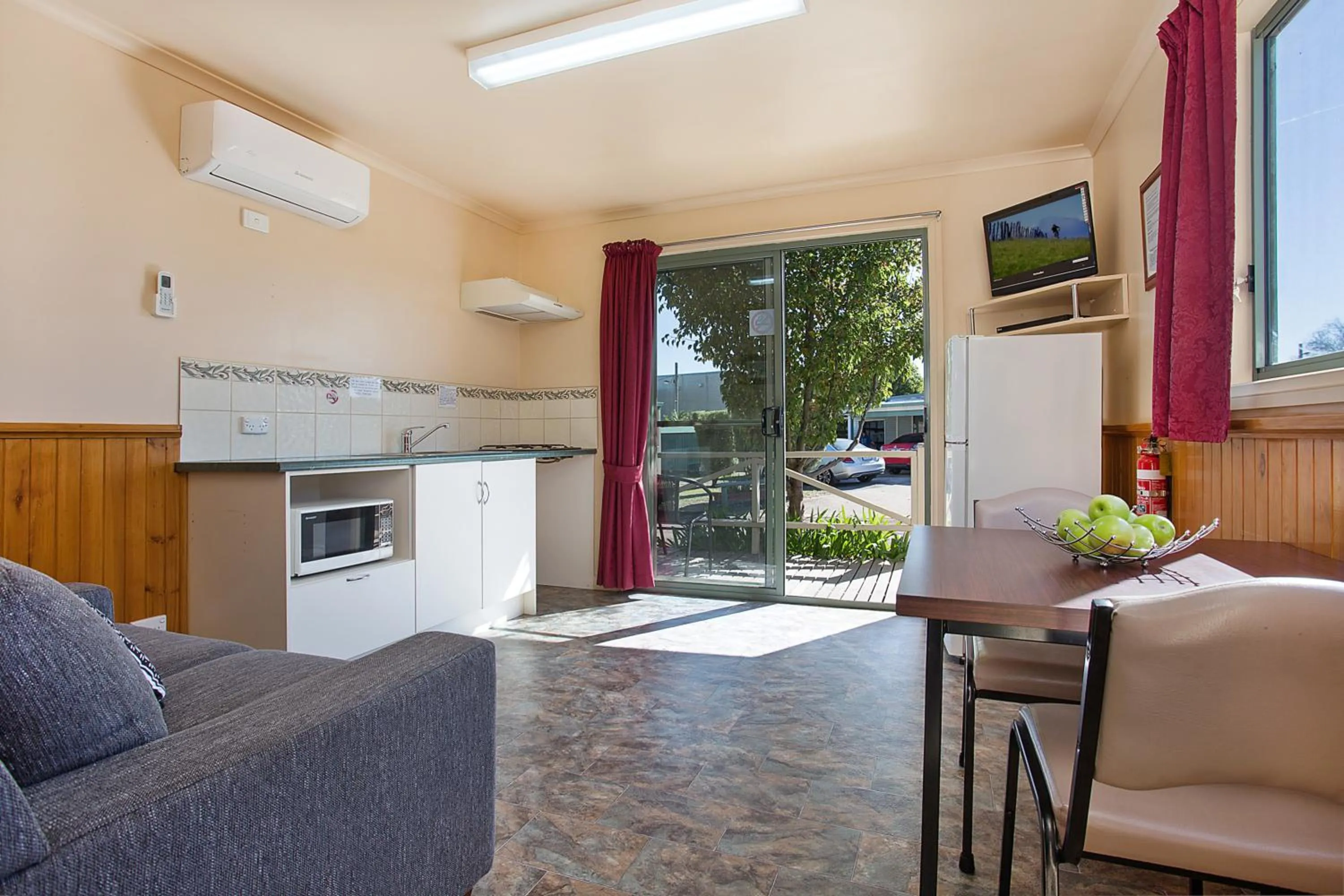 Kitchen or kitchenette in Hamilton Caravan Park