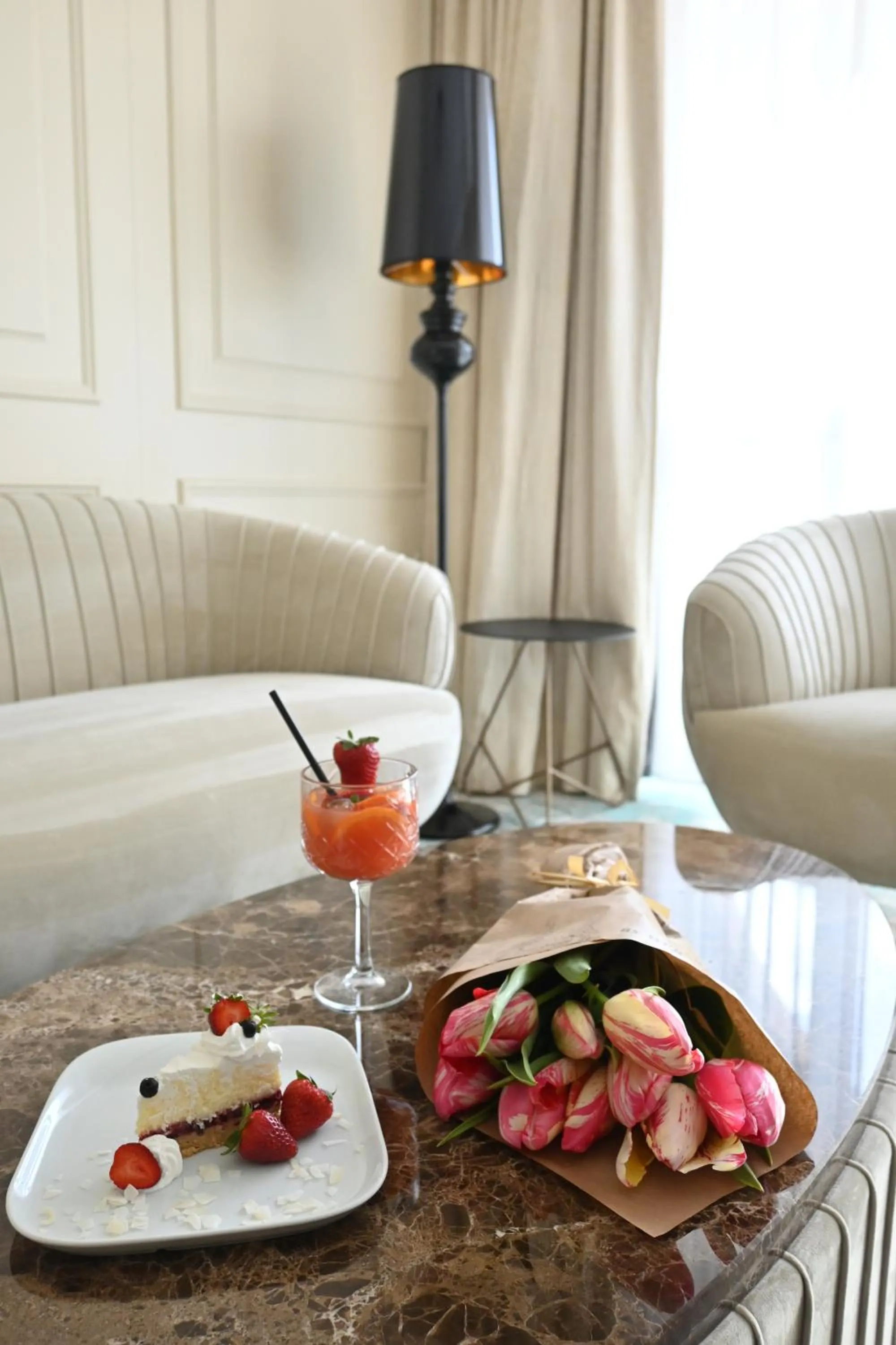 Living room in Aleksandar Palace Hotel Congress Center & SPA