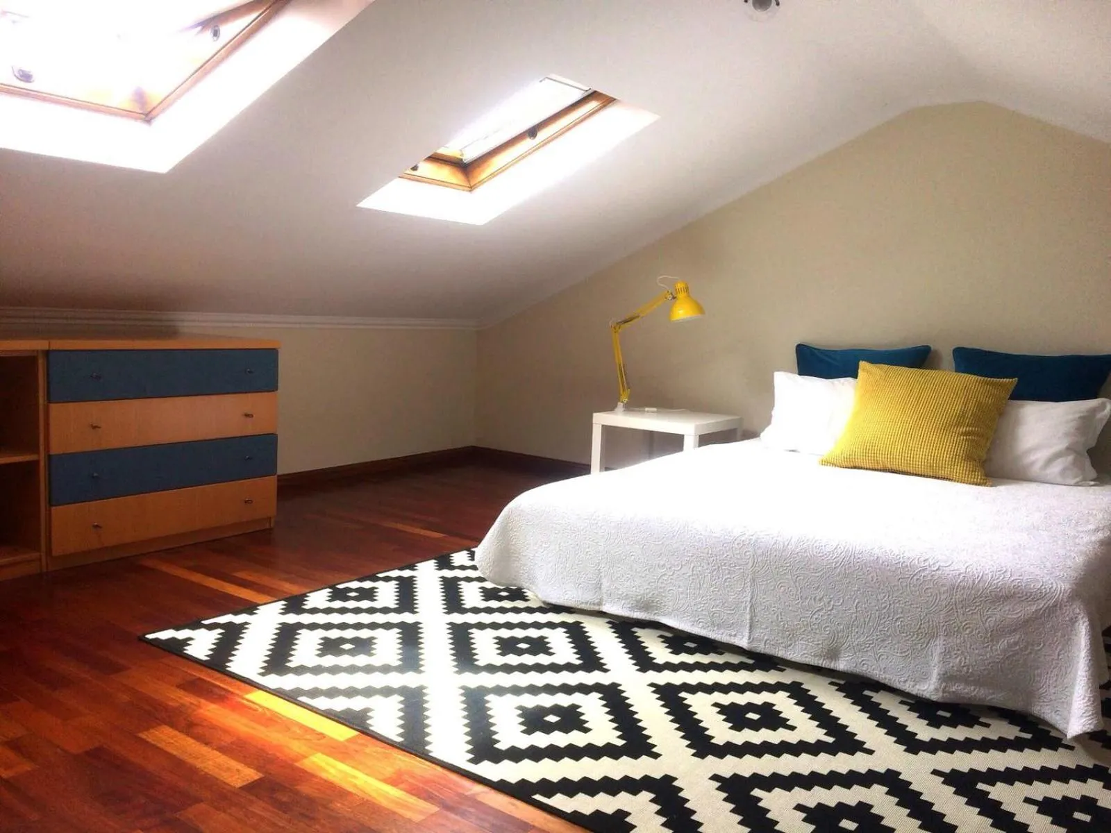 Bedroom, Bed in Apartment Vedória