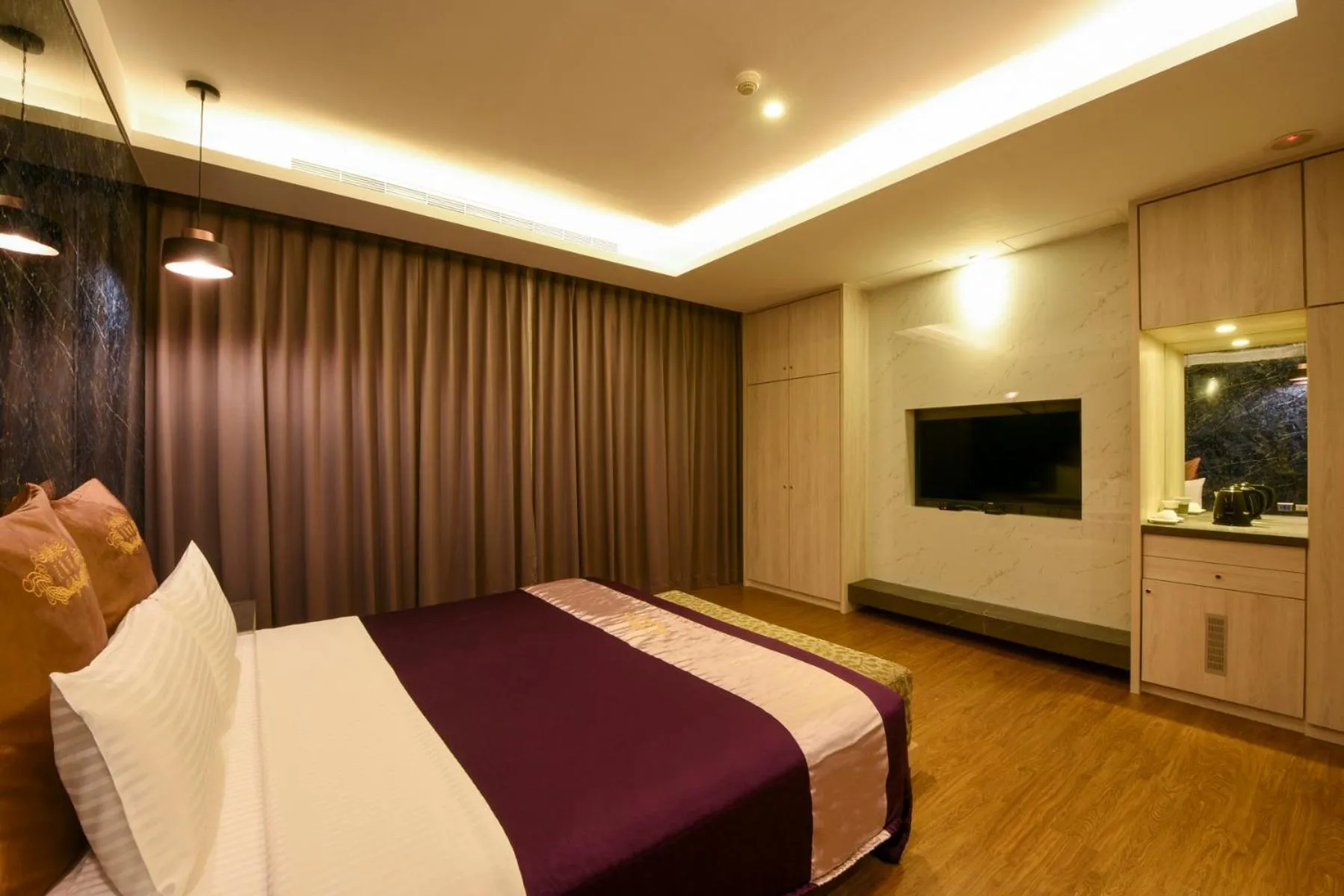 Bed in Belle Song Motel