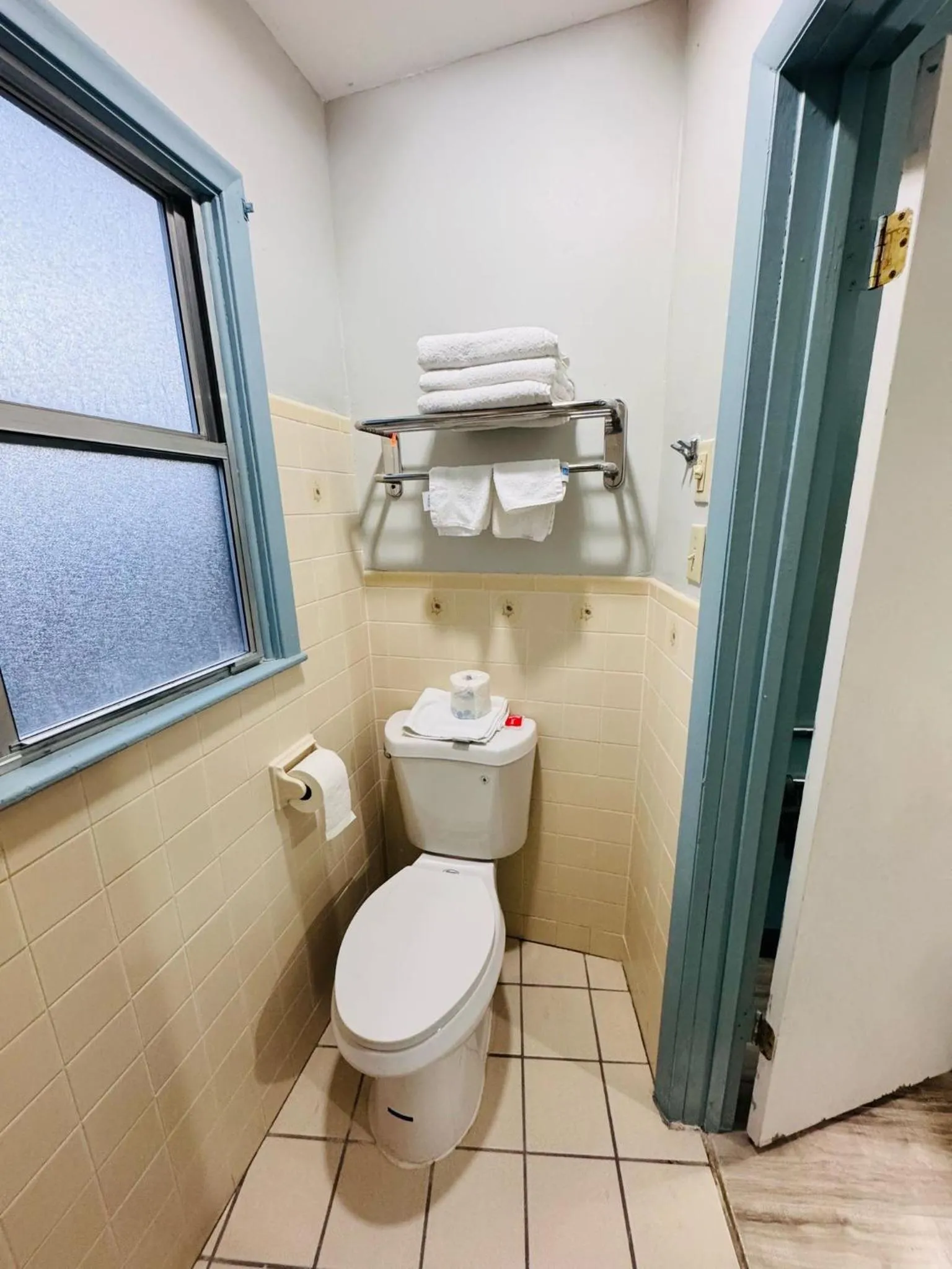 Single Room in Bryce Park inn