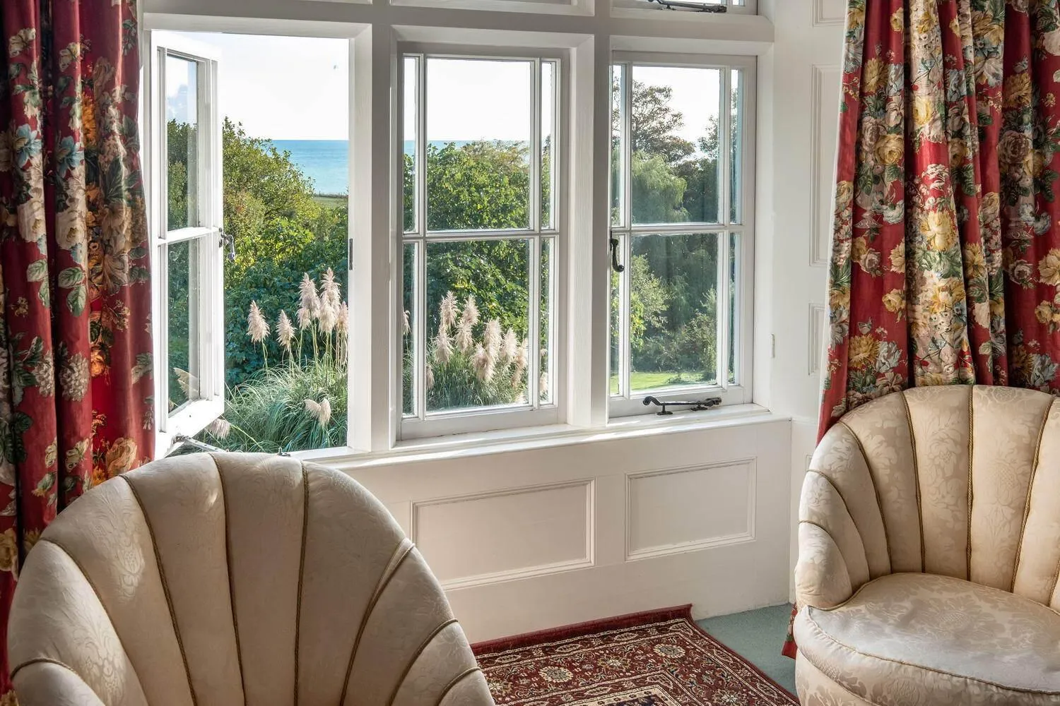 Bedroom in Lisle Combe