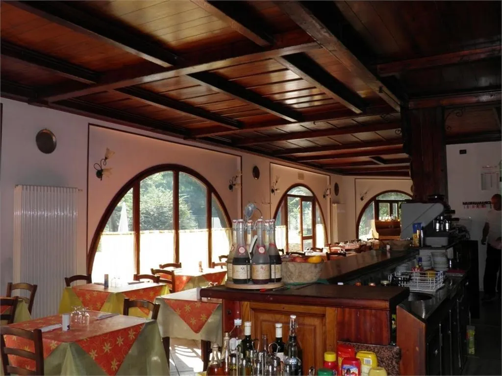 Restaurant/places to eat in Hotel Bellagio