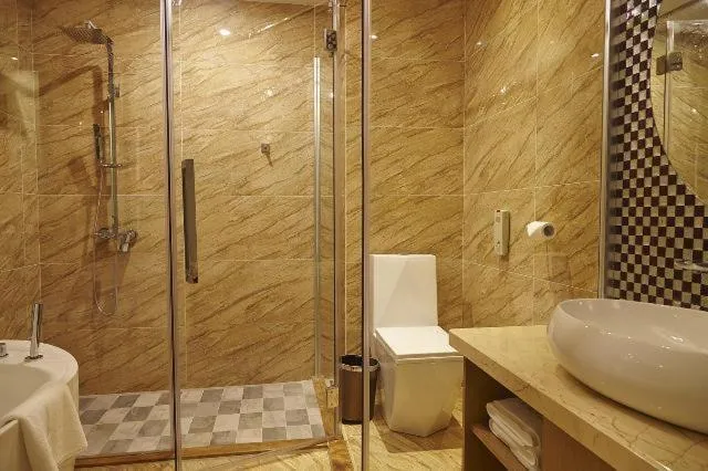 Bathroom in Lavande Hotel Zhanjiang Guomao