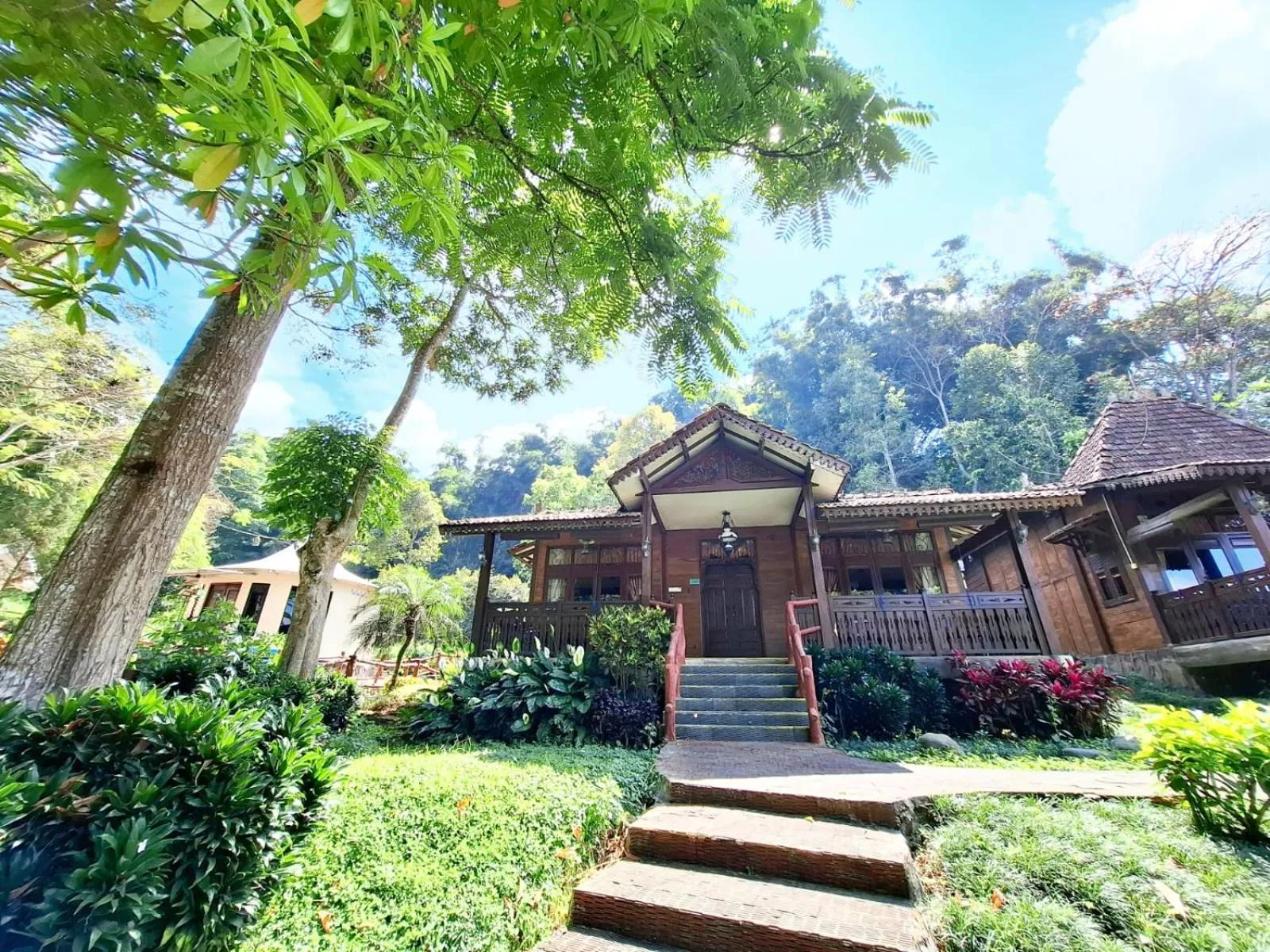 Property building in Green Valley Resort Bandungan