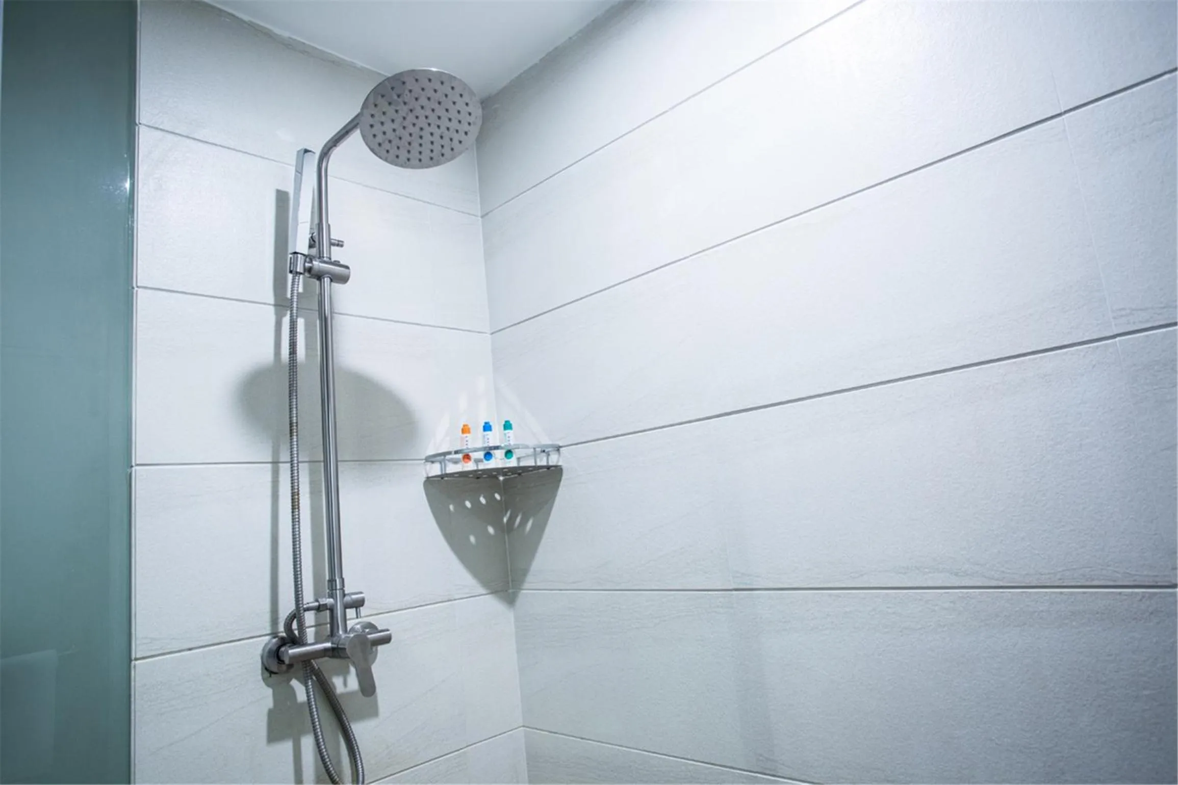Shower in Lavande Hotel Foshan Shunde Ronggui