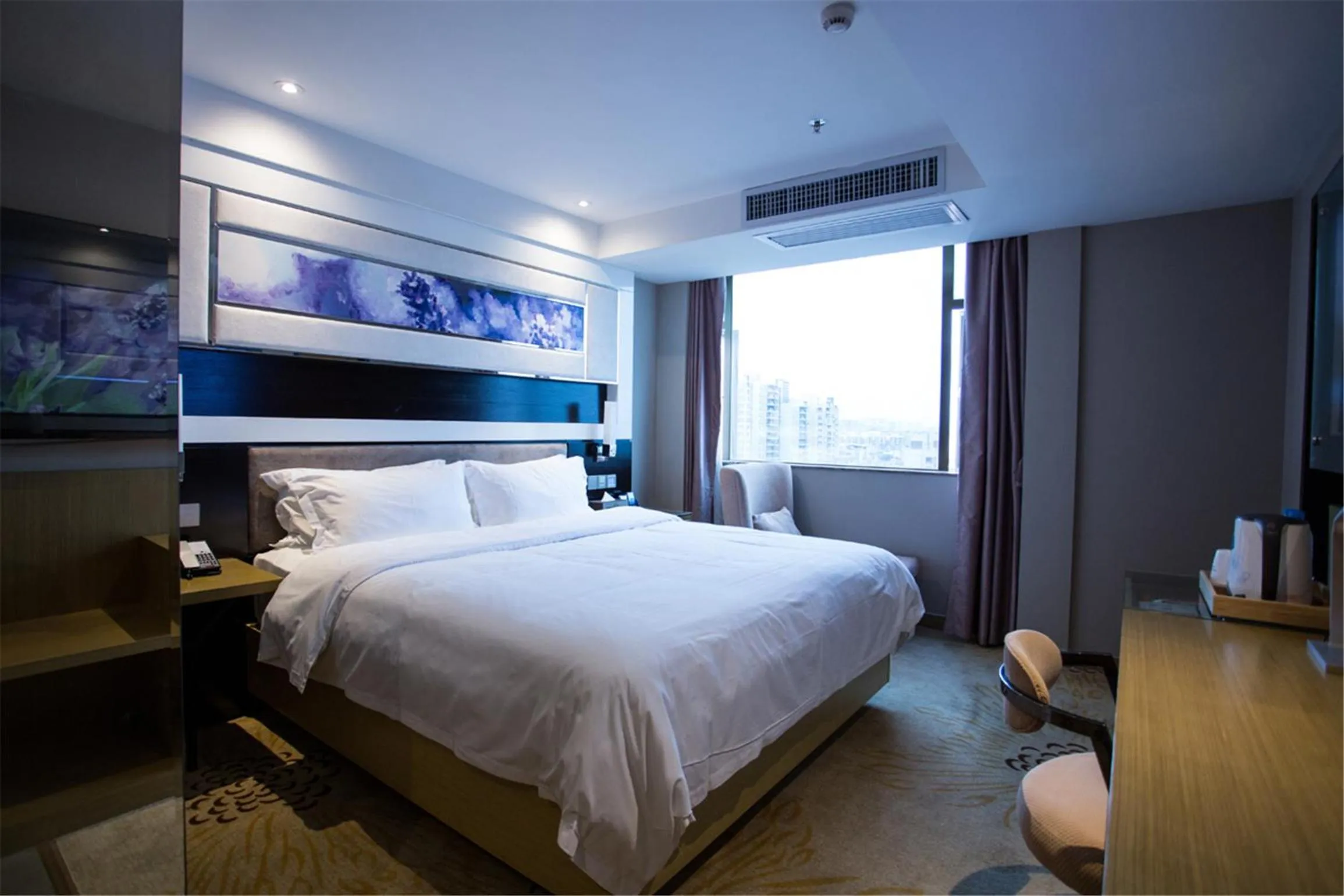 Bedroom, Bed in Lavande Hotel Foshan Shunde Ronggui