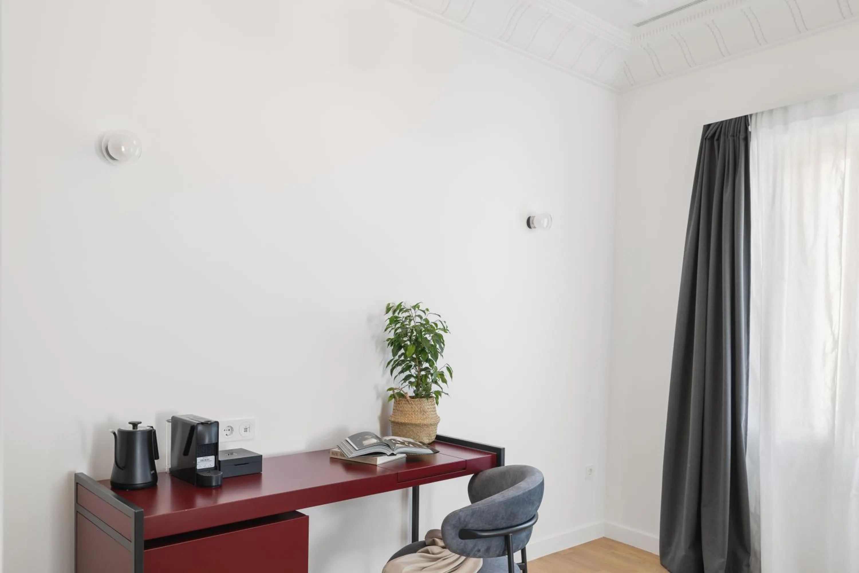 Photo of the whole room in Morus Acropolis Boutique Hotel