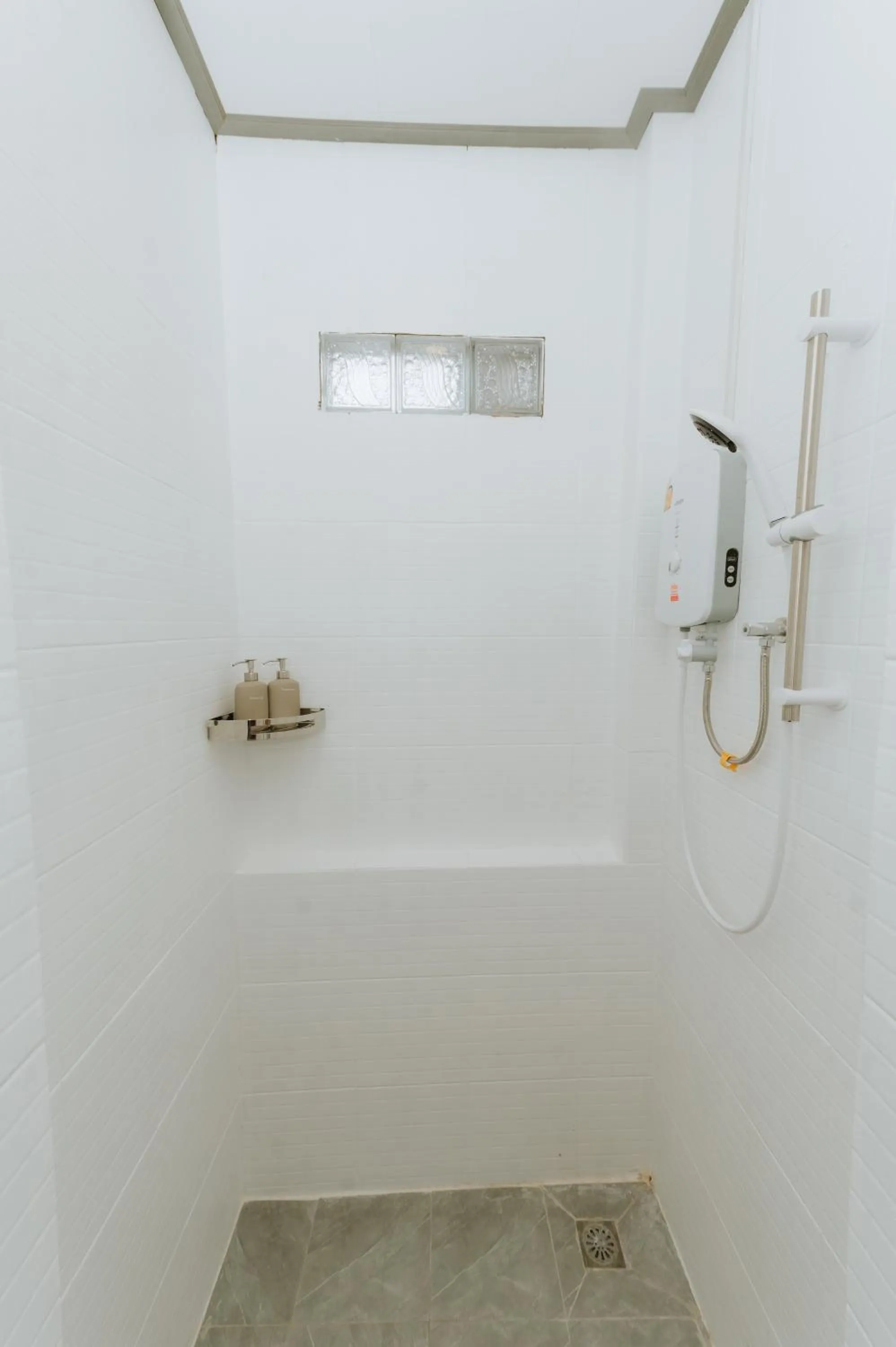 Shower in SamaiLaos Residence