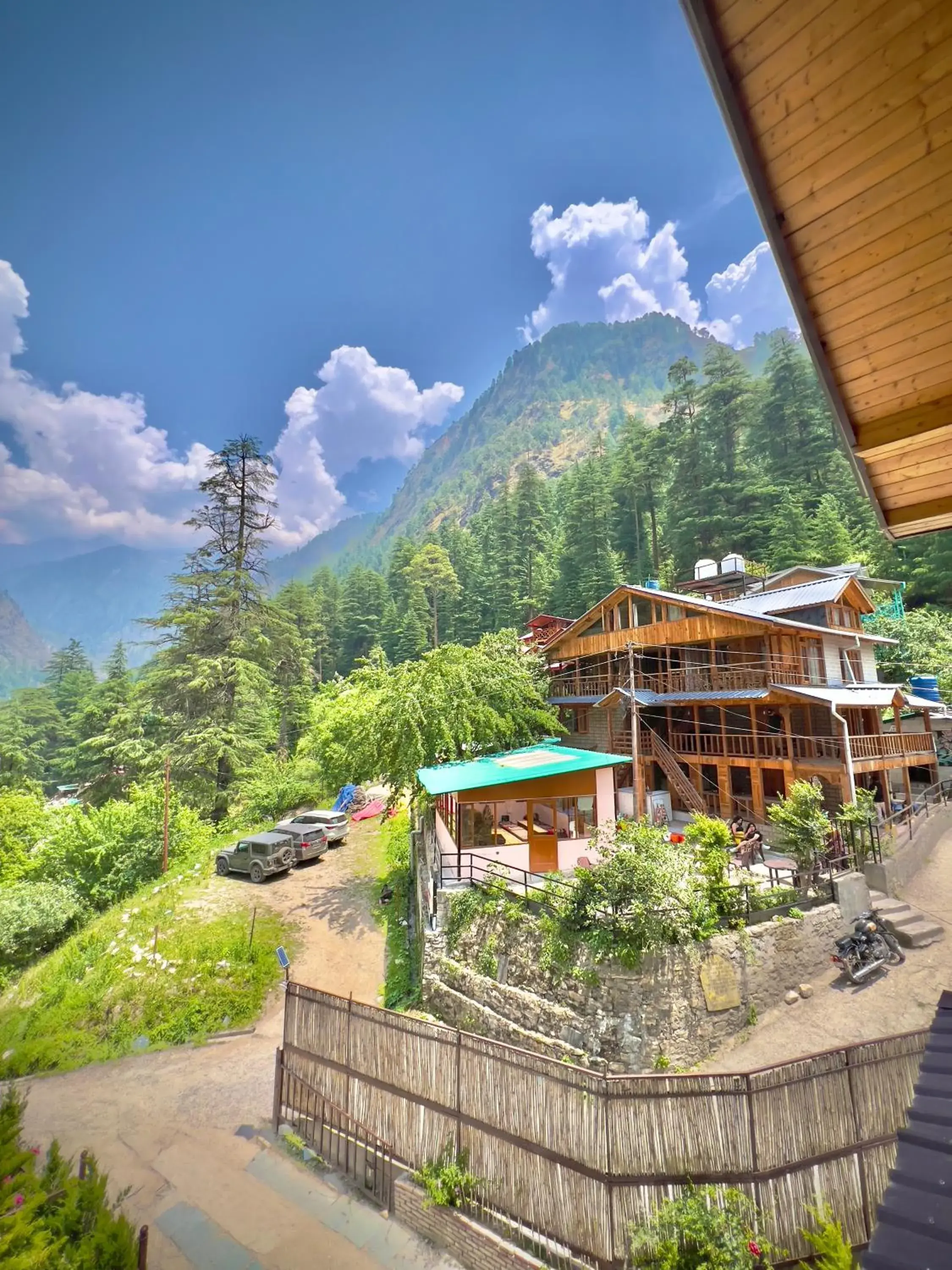 Royal Star Kasol Royal Star Kasol