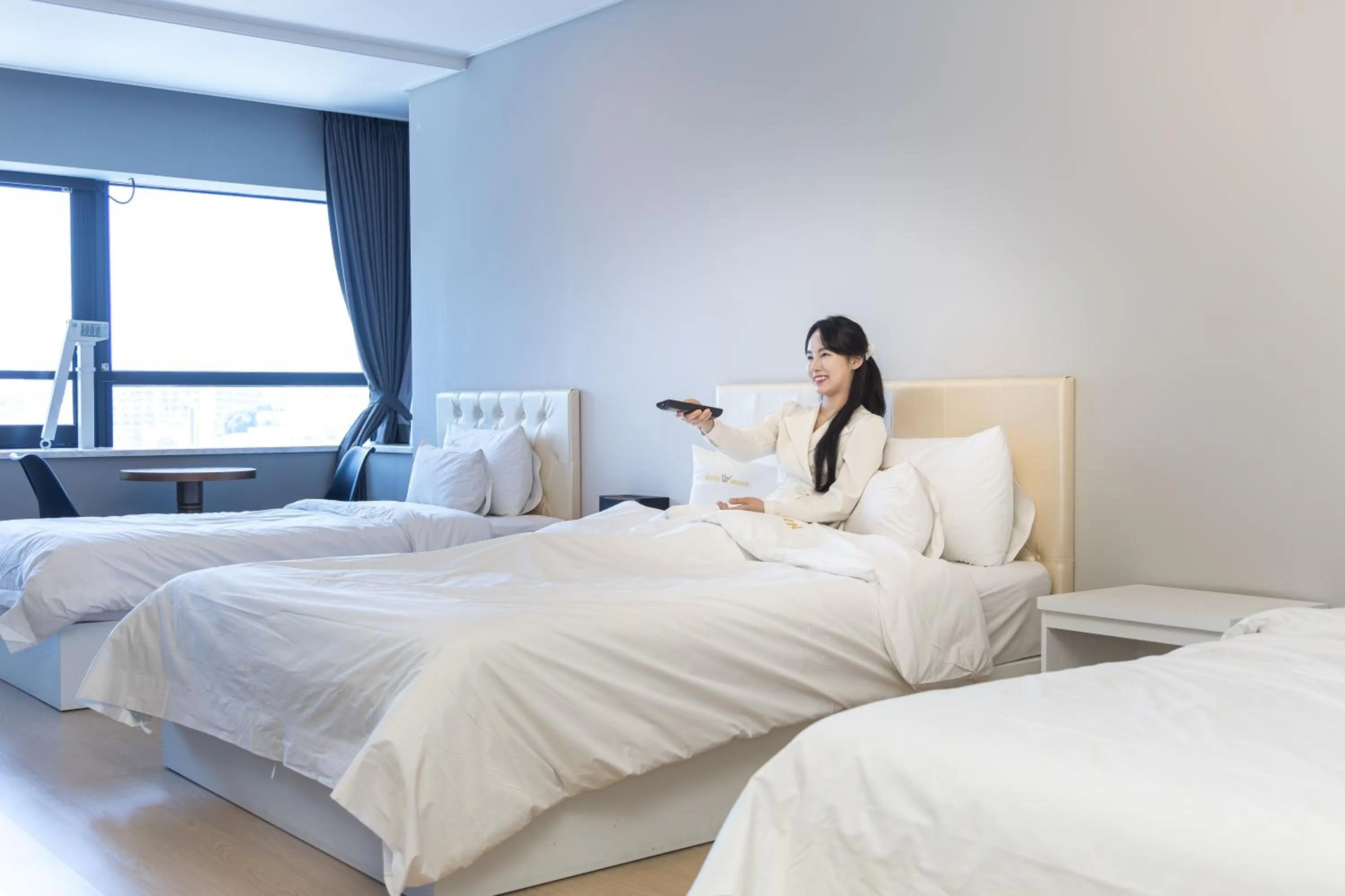 People, Bed in Hotel Wooin