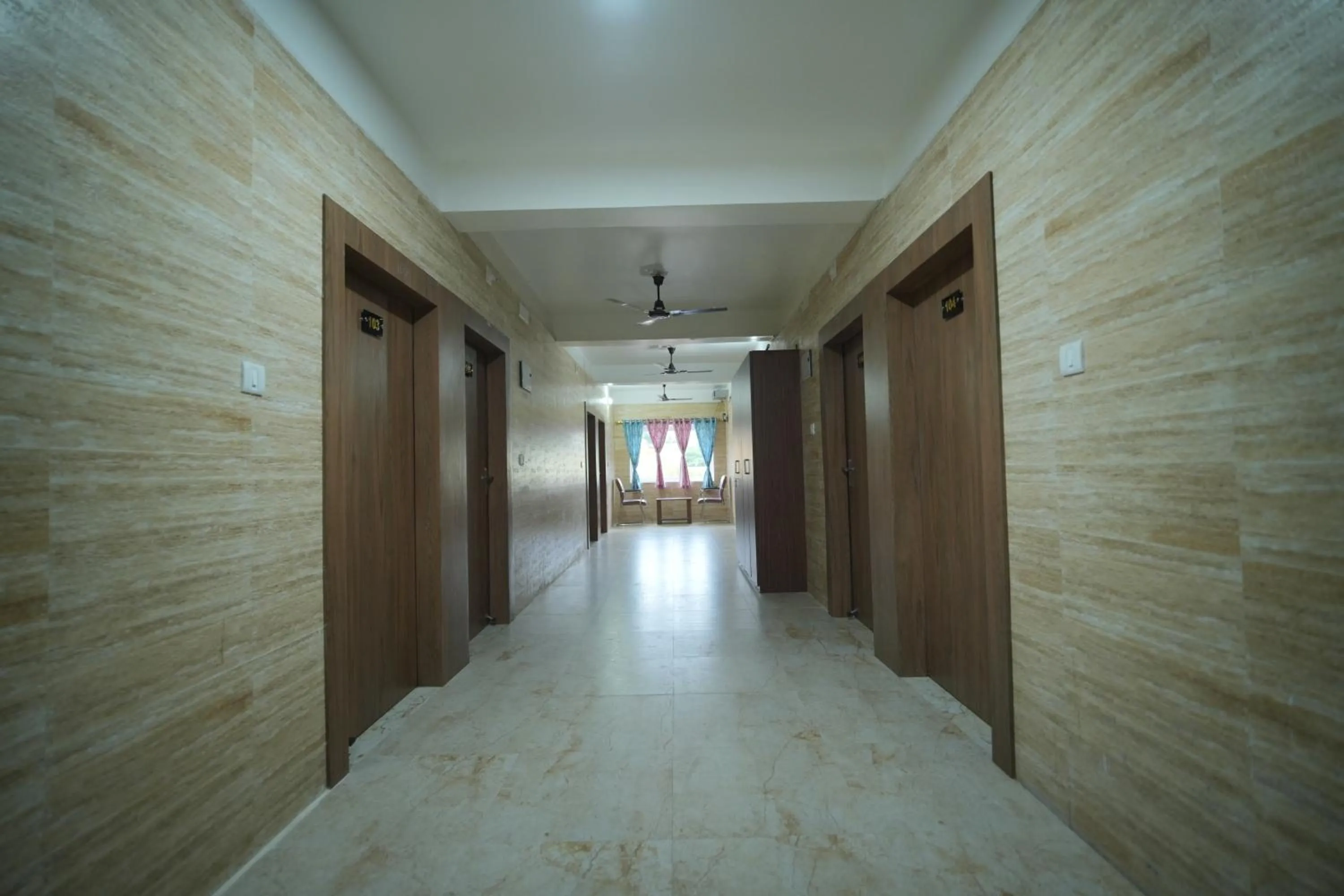 Floor plan in Hotel Mirka Plaza