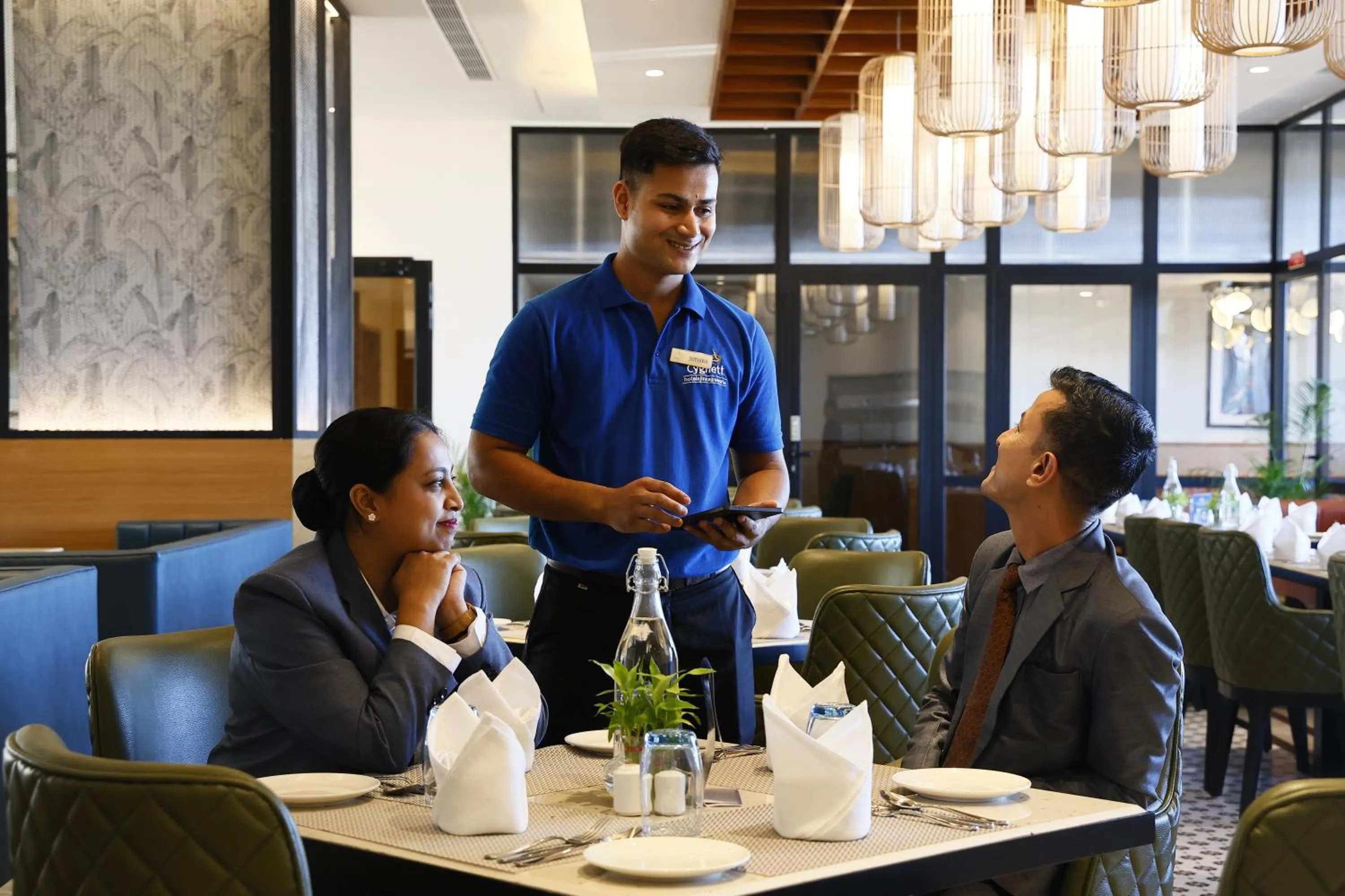 Restaurant/places to eat in Cygnett Inn