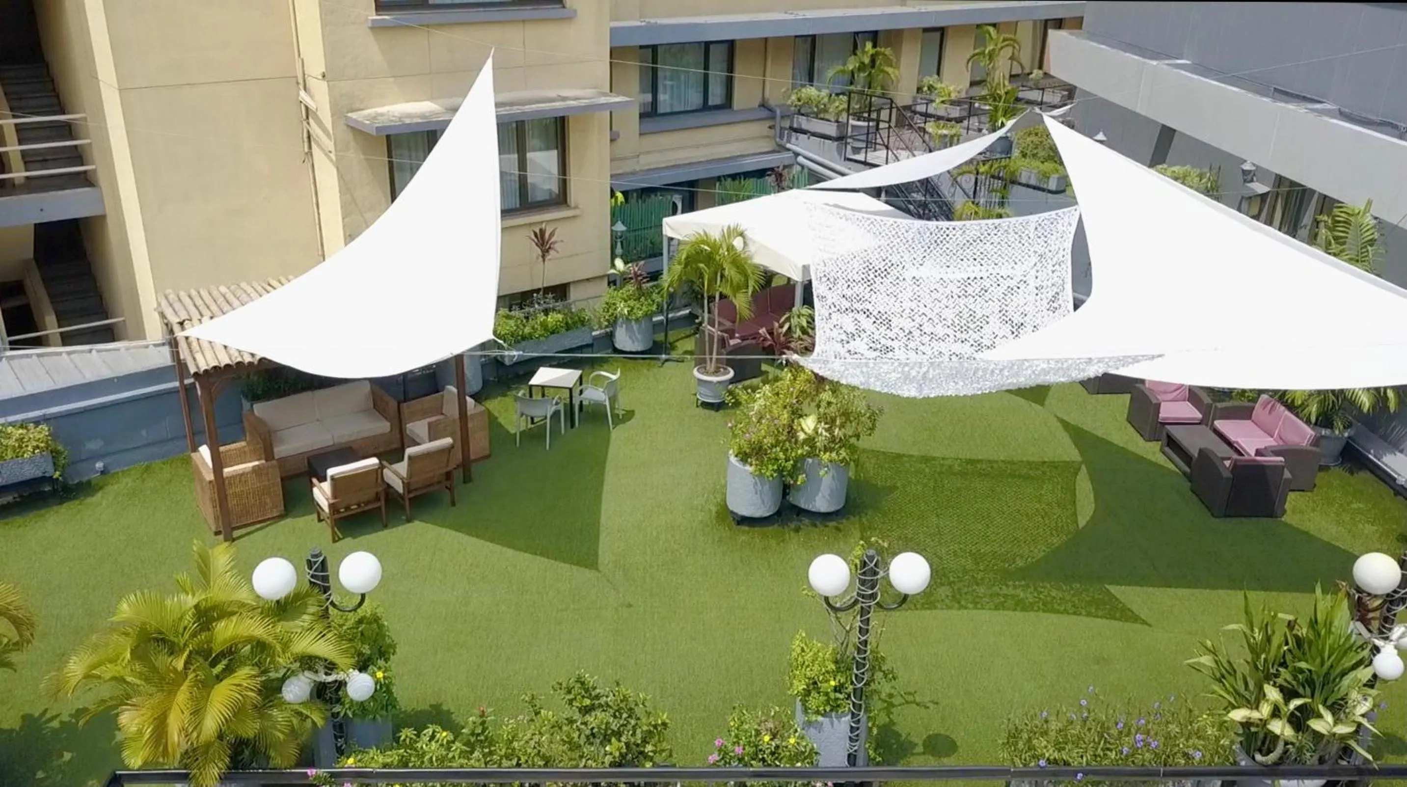 Garden in Hotel Memling