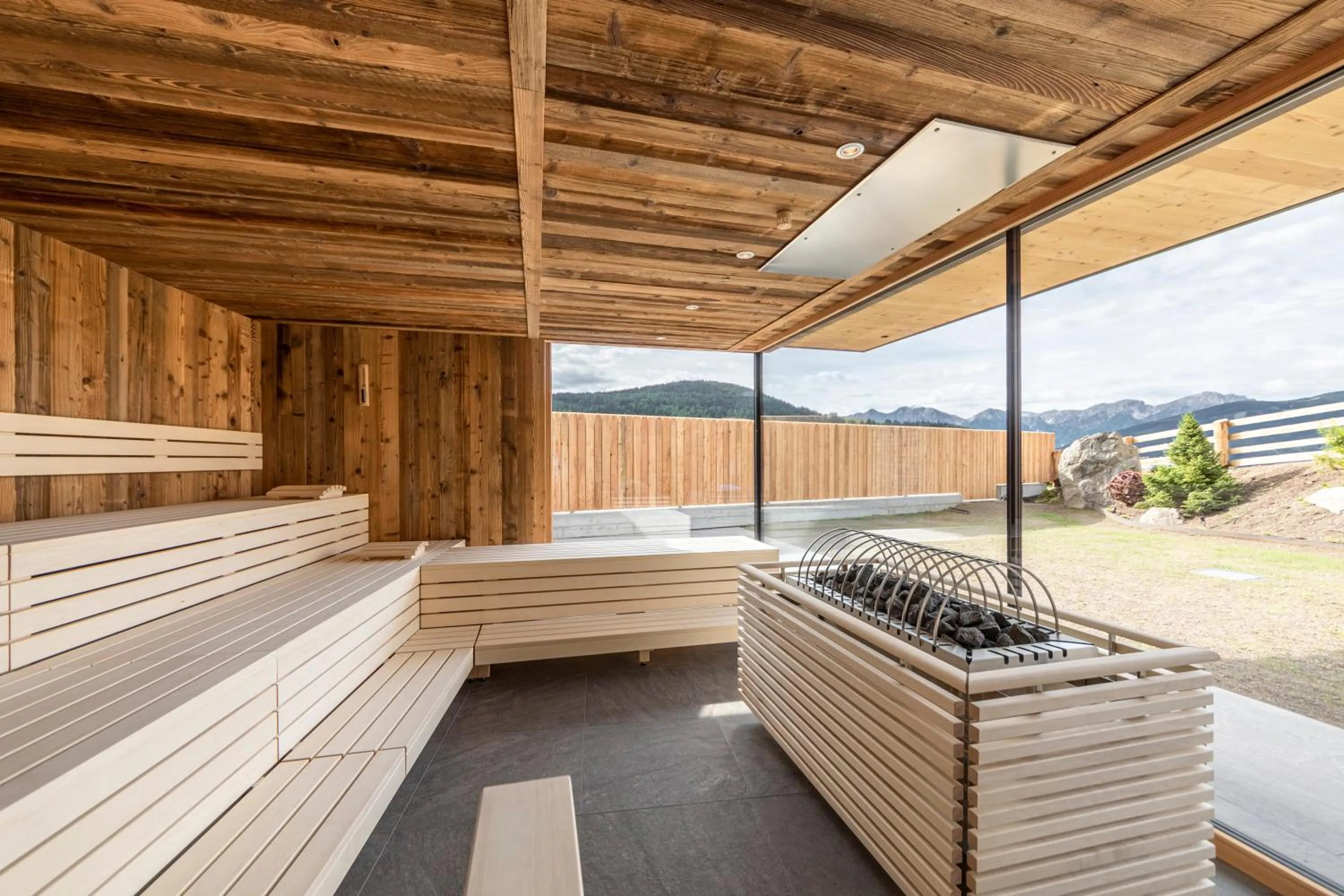Sauna in Hotel Rommisa