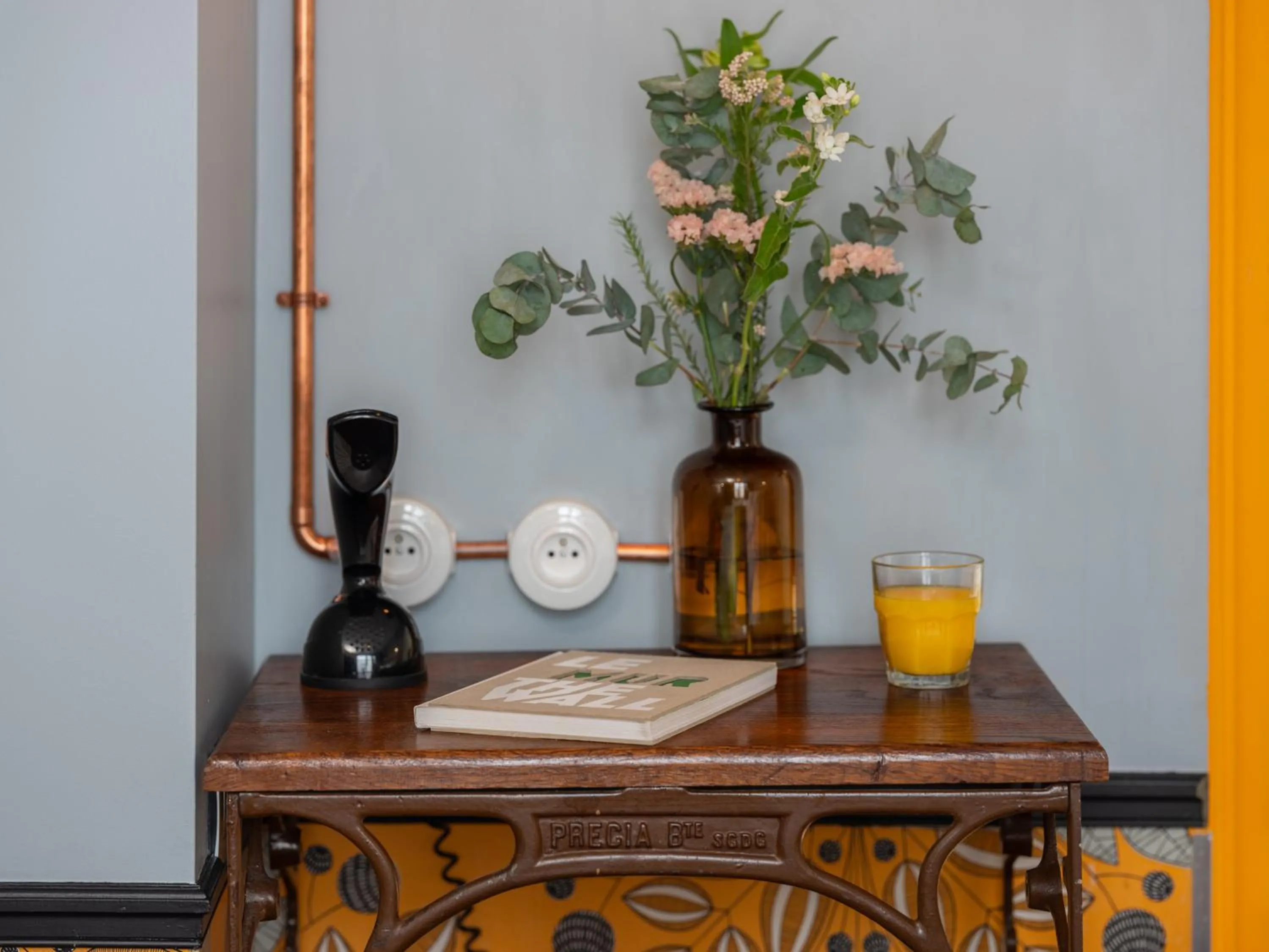 Bedroom in Hôtel Exquis