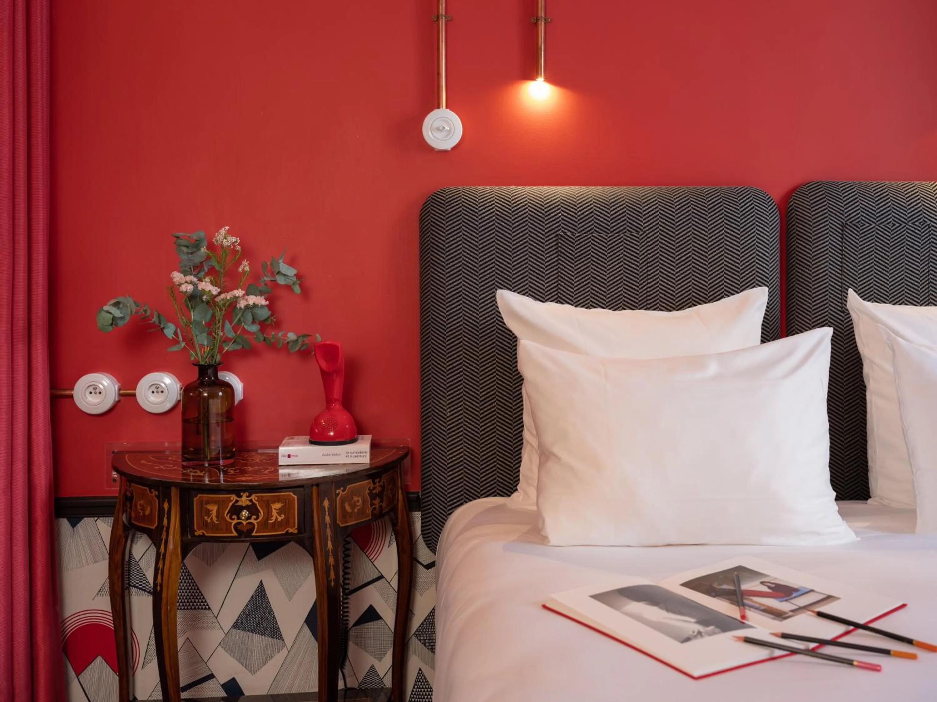 Bed in Hôtel Exquis