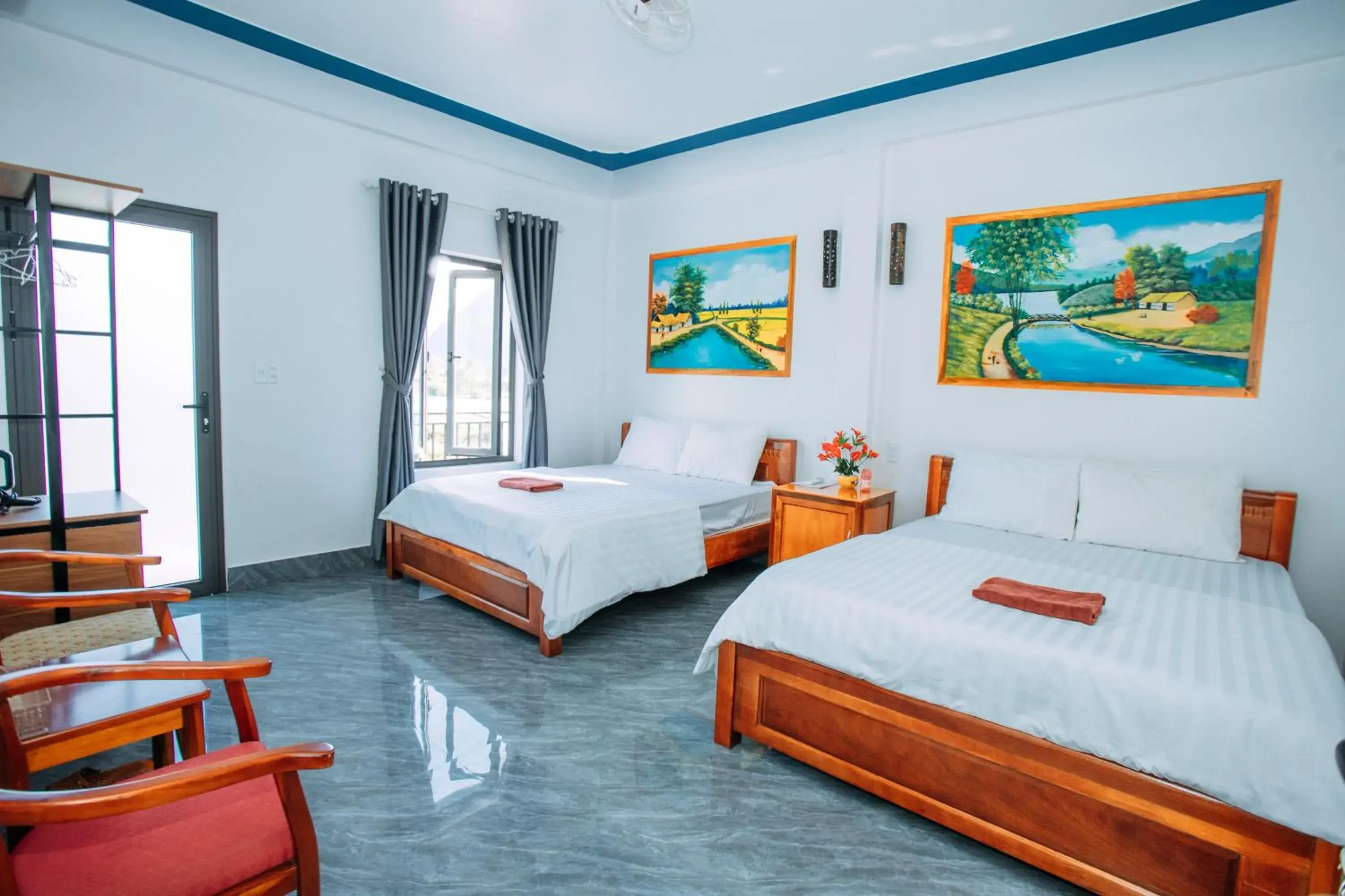 Double or Twin Room with Mountain View - single occupancy in Green Riverside Cosy Home Double or Twin Room with Mountain View - single occupancy in Green Riverside Cosy Home