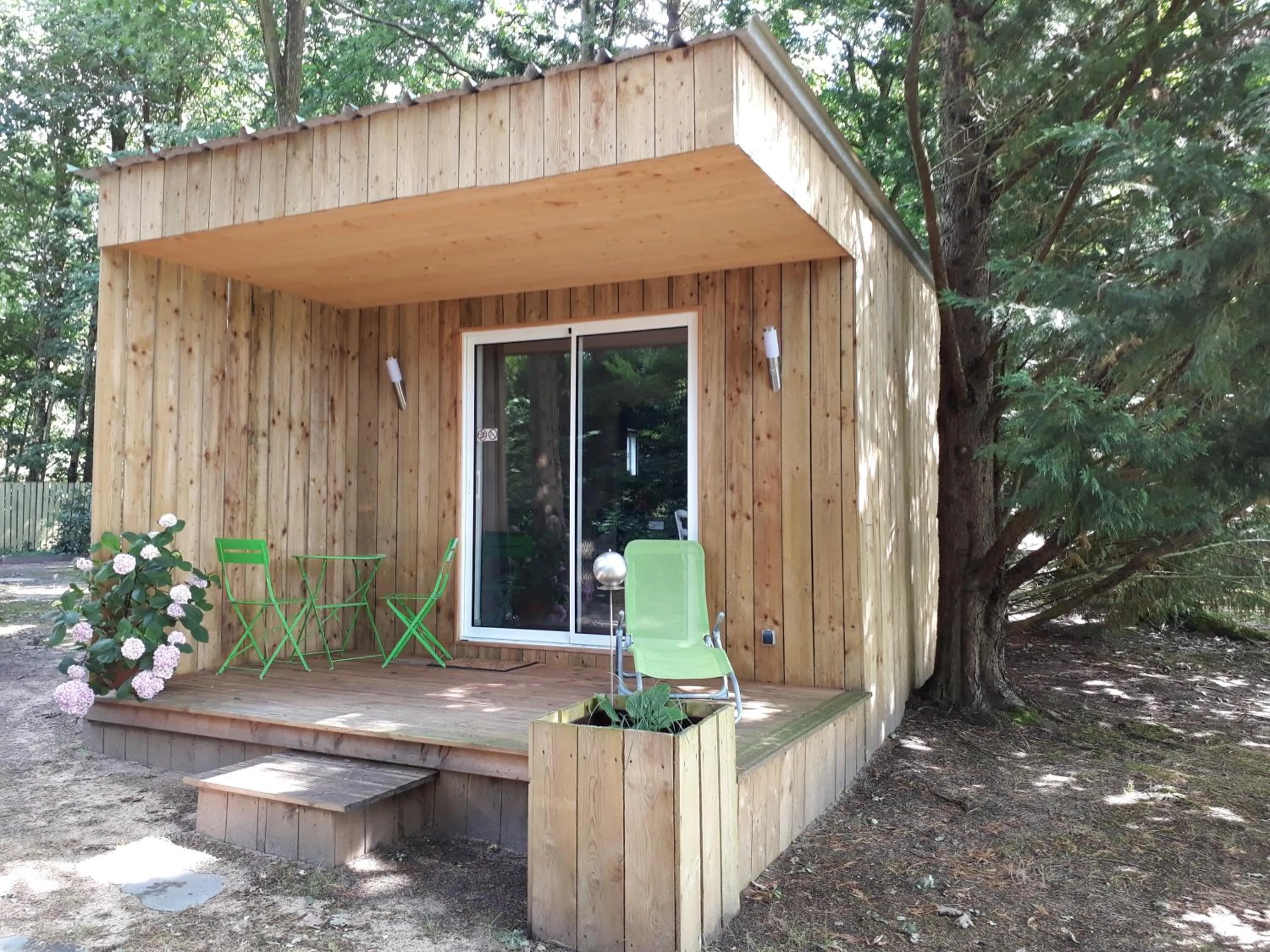 Patio in Chambre D'hôte De La Rotterie