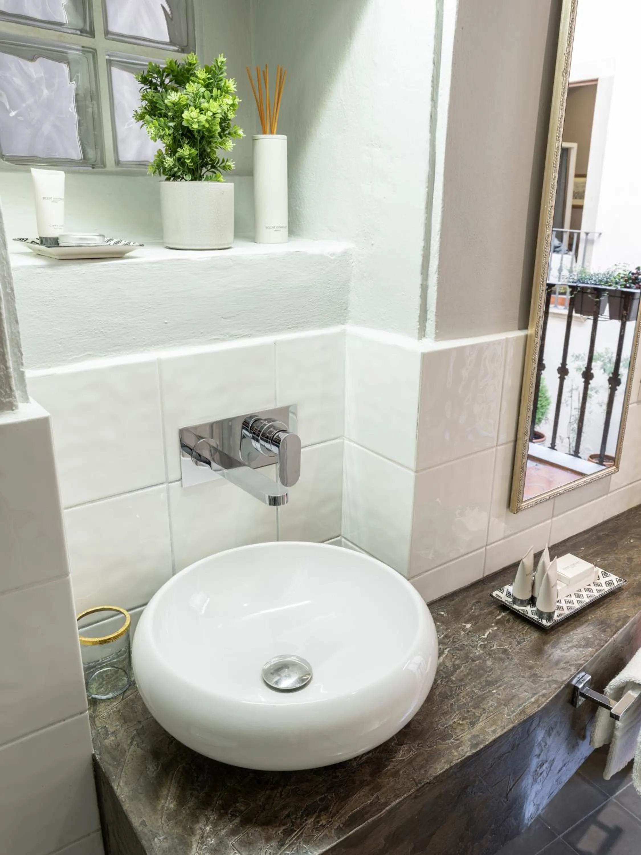 Bathroom in Canto degli Scali