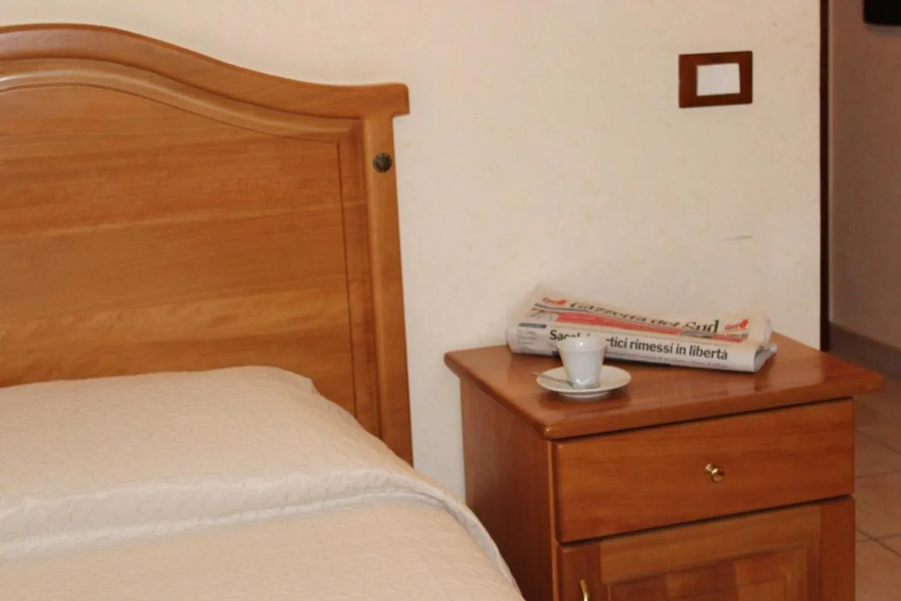 Bed in Hotel Ristorante L'Avvenire