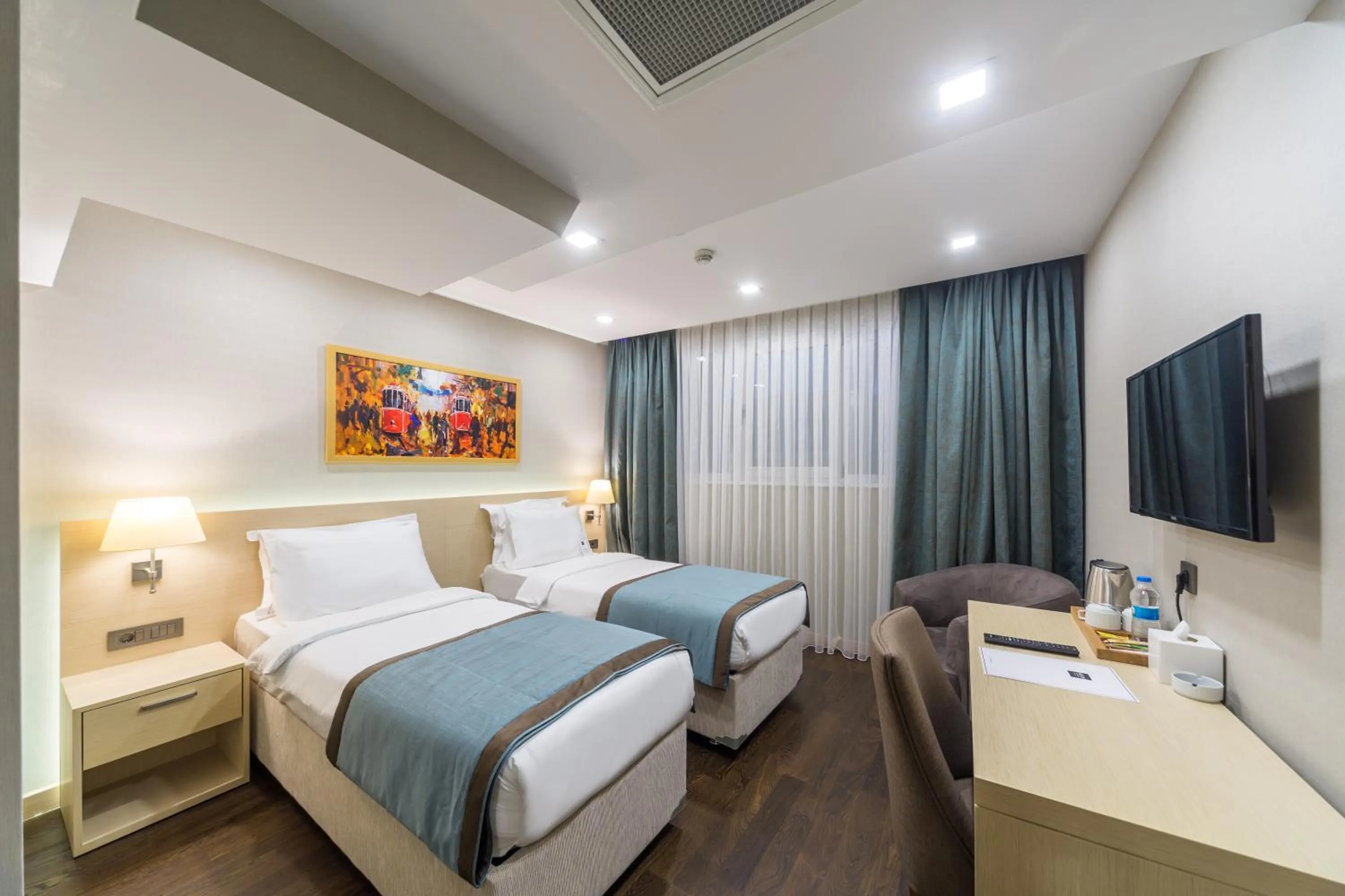 Photo of the whole room, Bed in Molton Monapart Mecidiyekoy