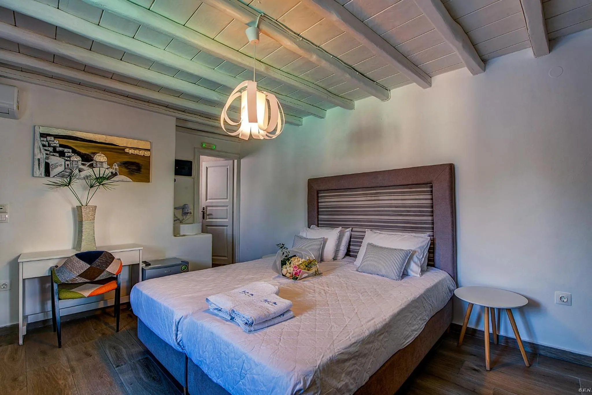 Photo of the whole room in Anamar Blu