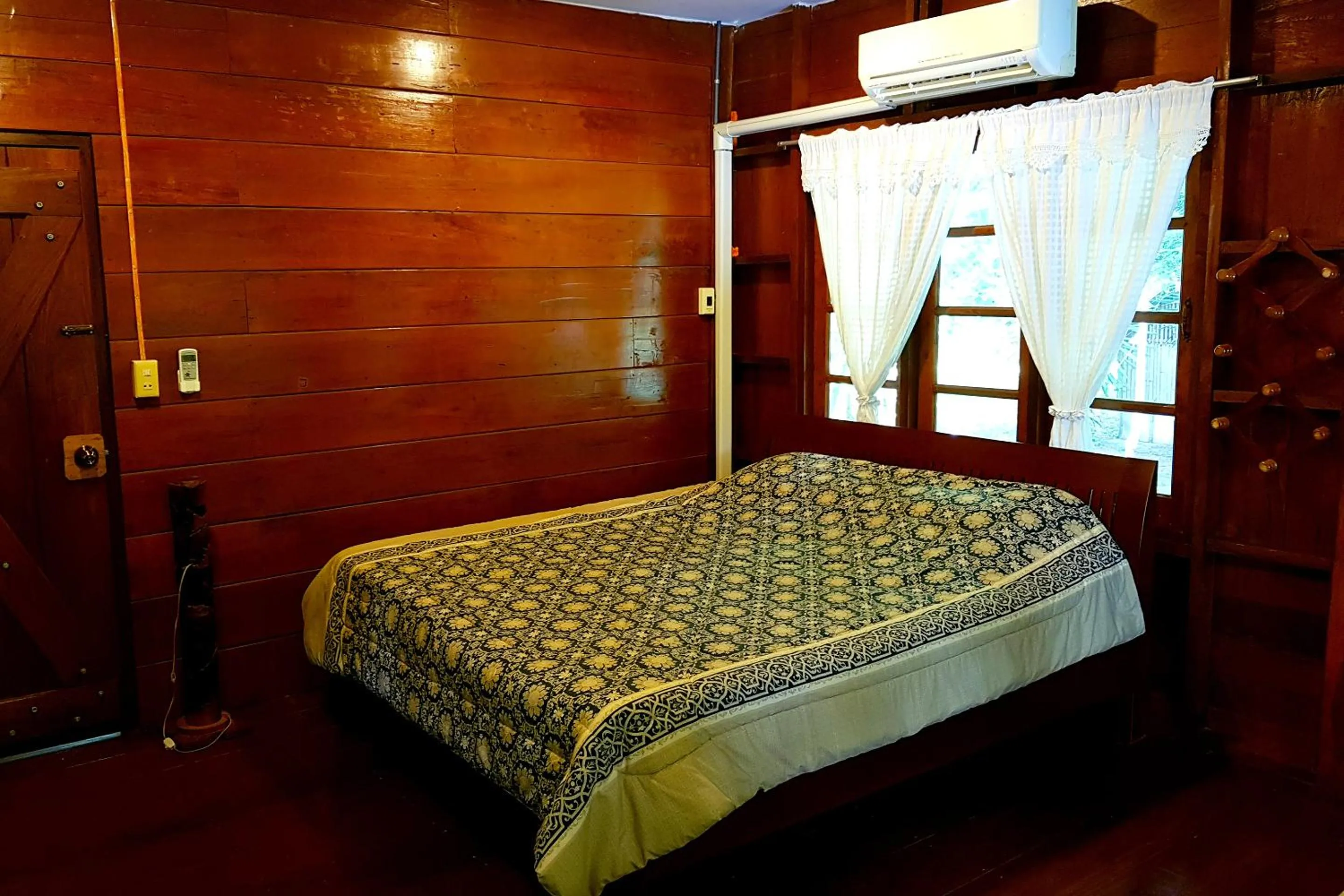 Nearby landmark, Bed in Baanmai Phaipa House