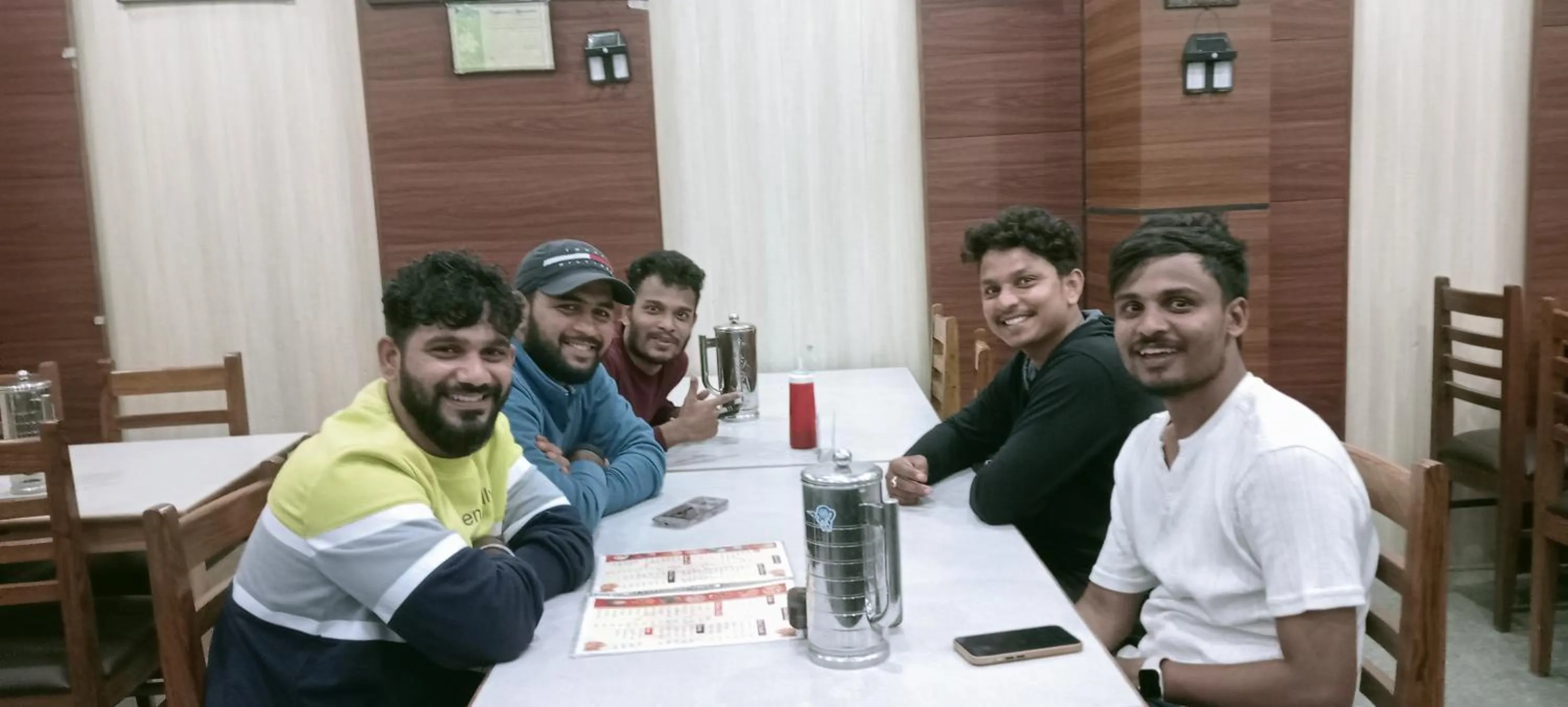 The Mrityunjaya Palace 3 Star hotel in Guptakashi