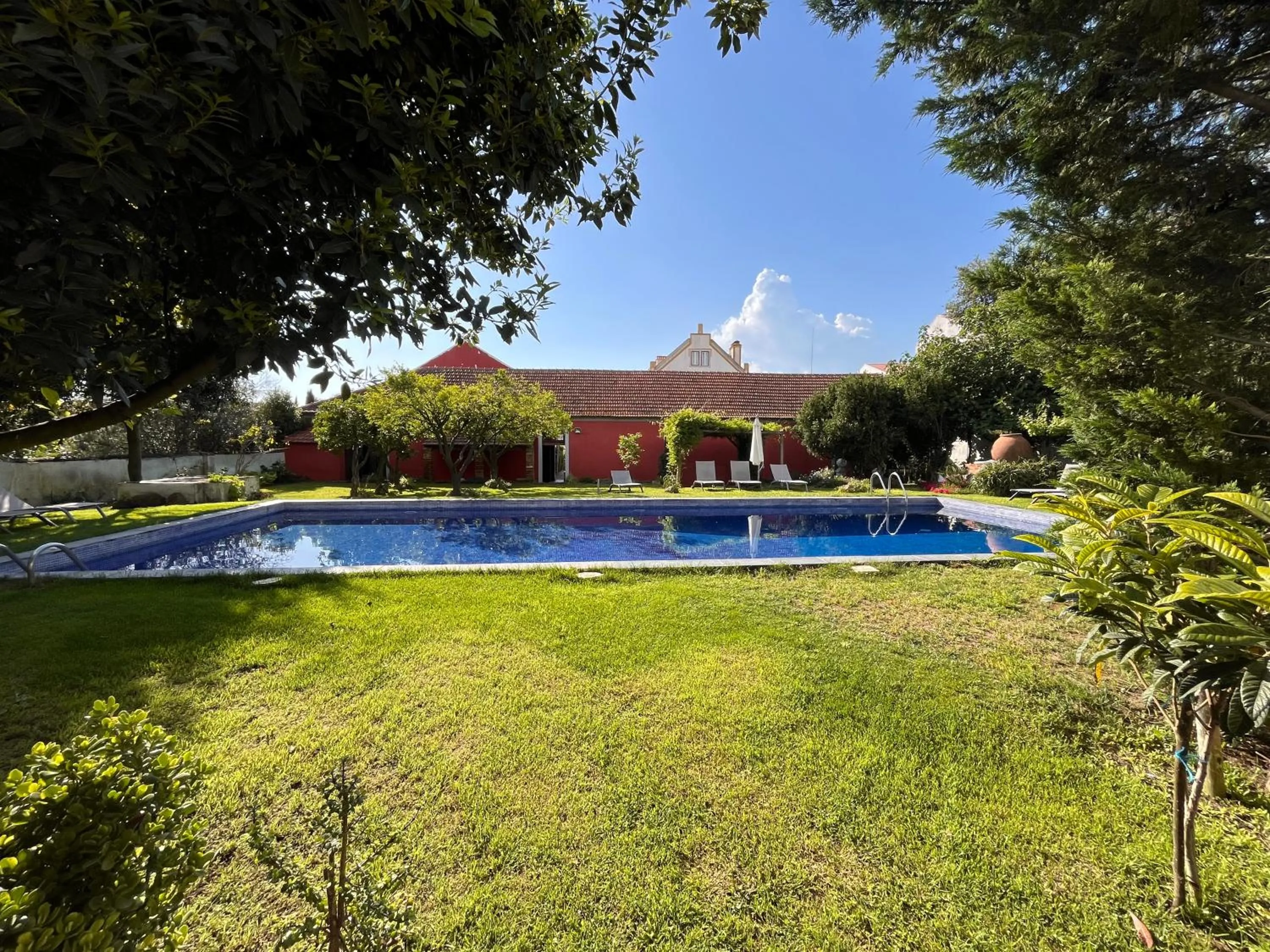 Swimming pool in Palacete da Real Companhia do Cacau - Royal Cocoa Palace