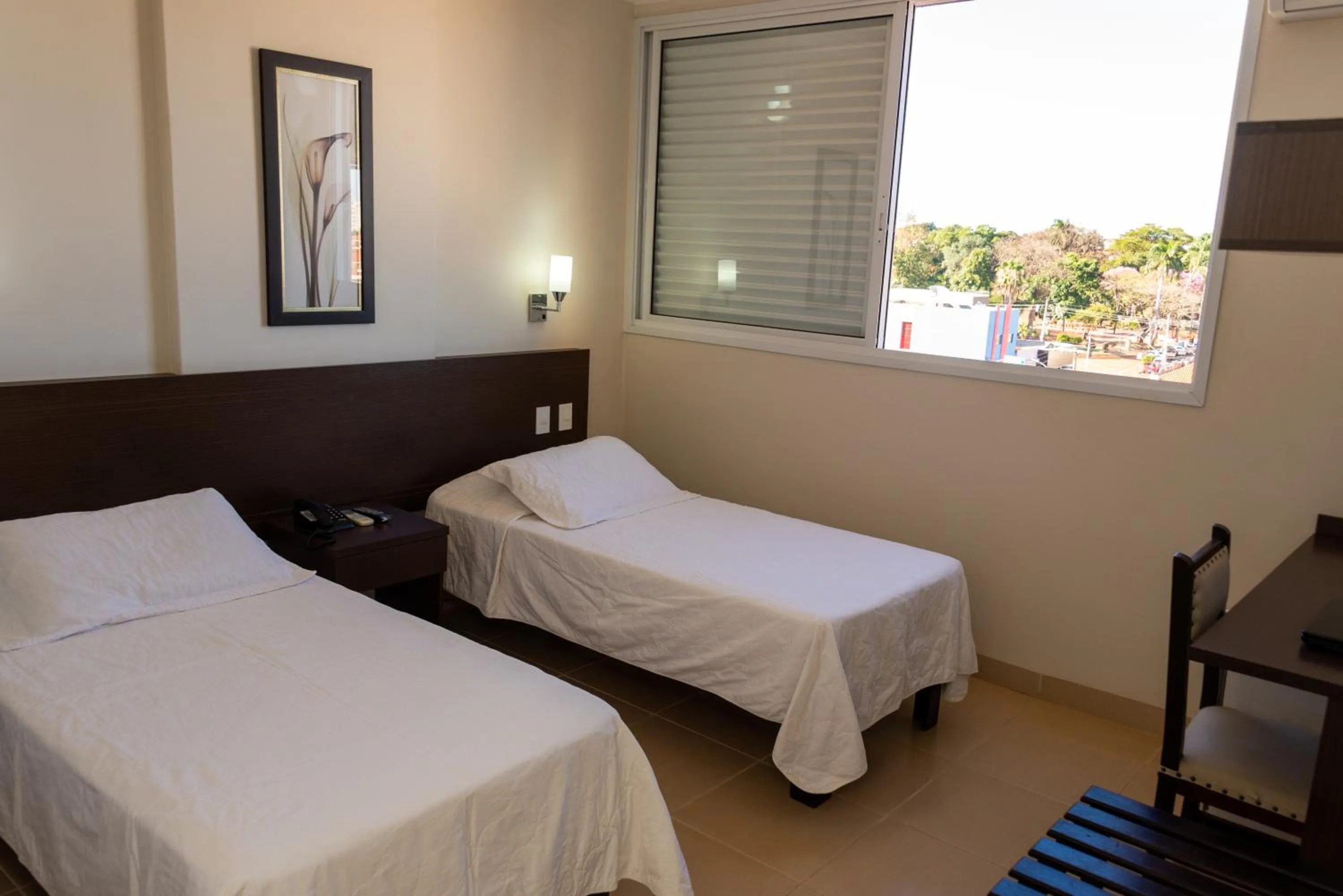 Photo of the whole room, Bed in Lider Hotel Ituiutaba