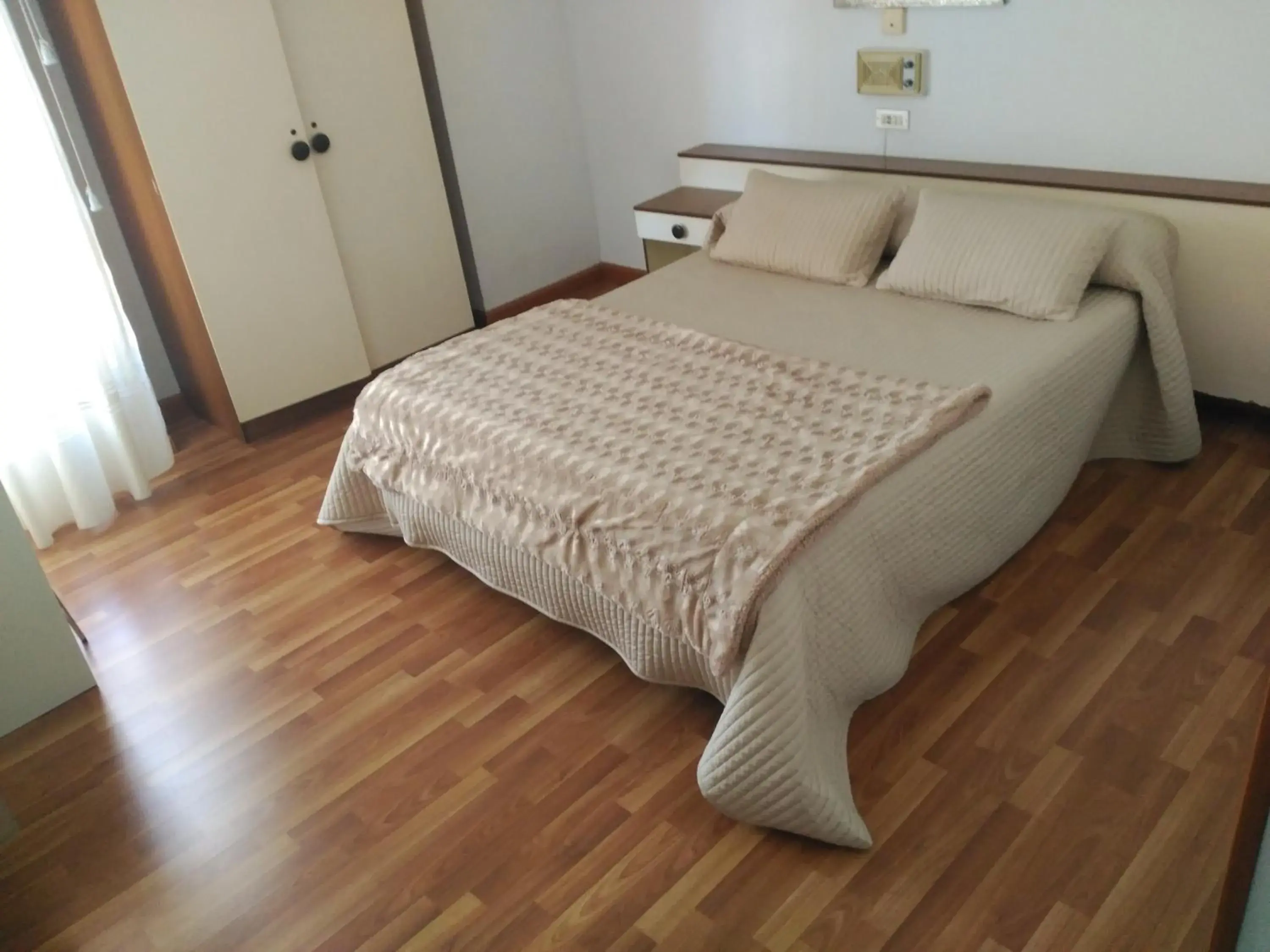 Double Room in Hotel Puente de los Santos Double Room in Hotel Puente de los Santos