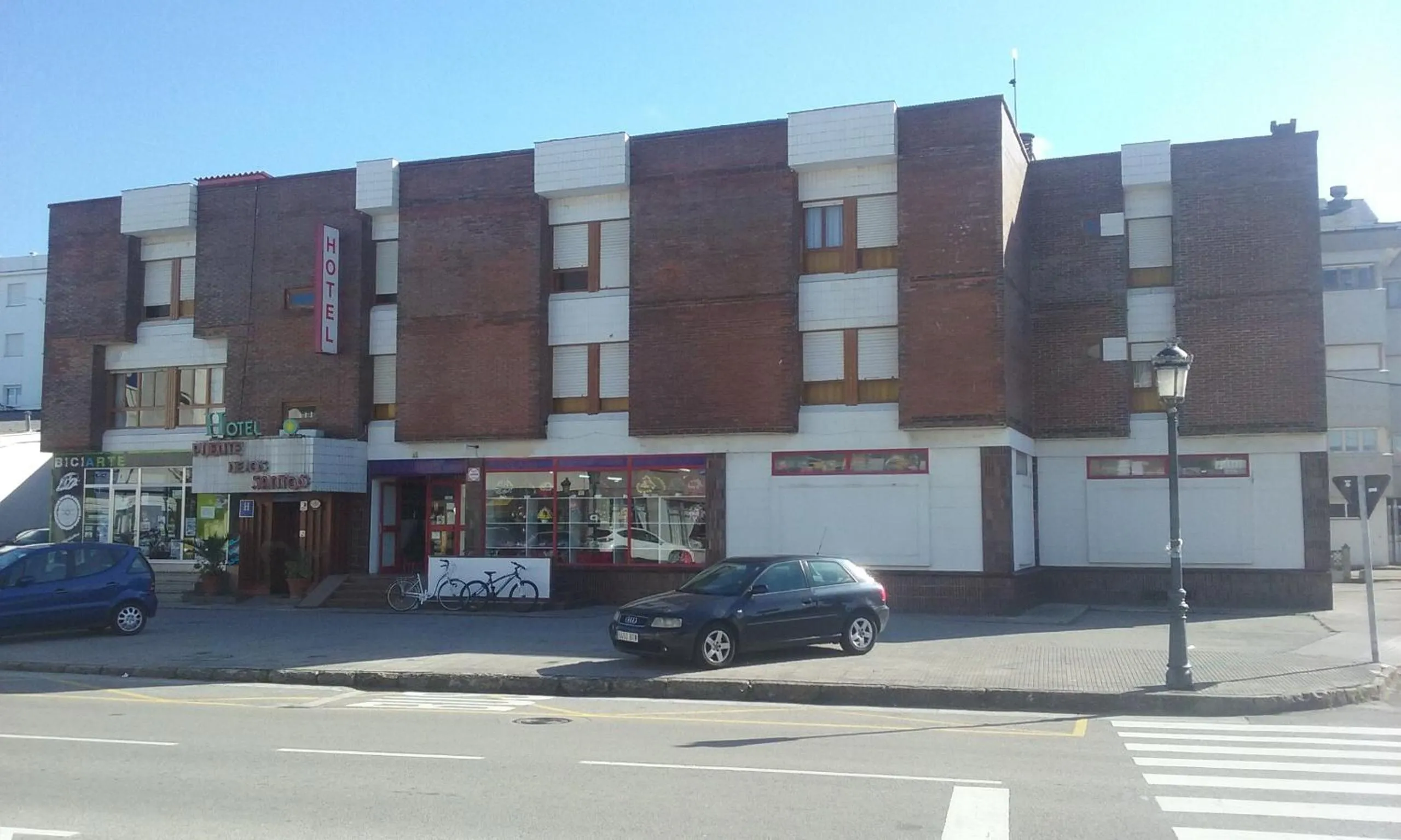 Hotel Puente de los Santos