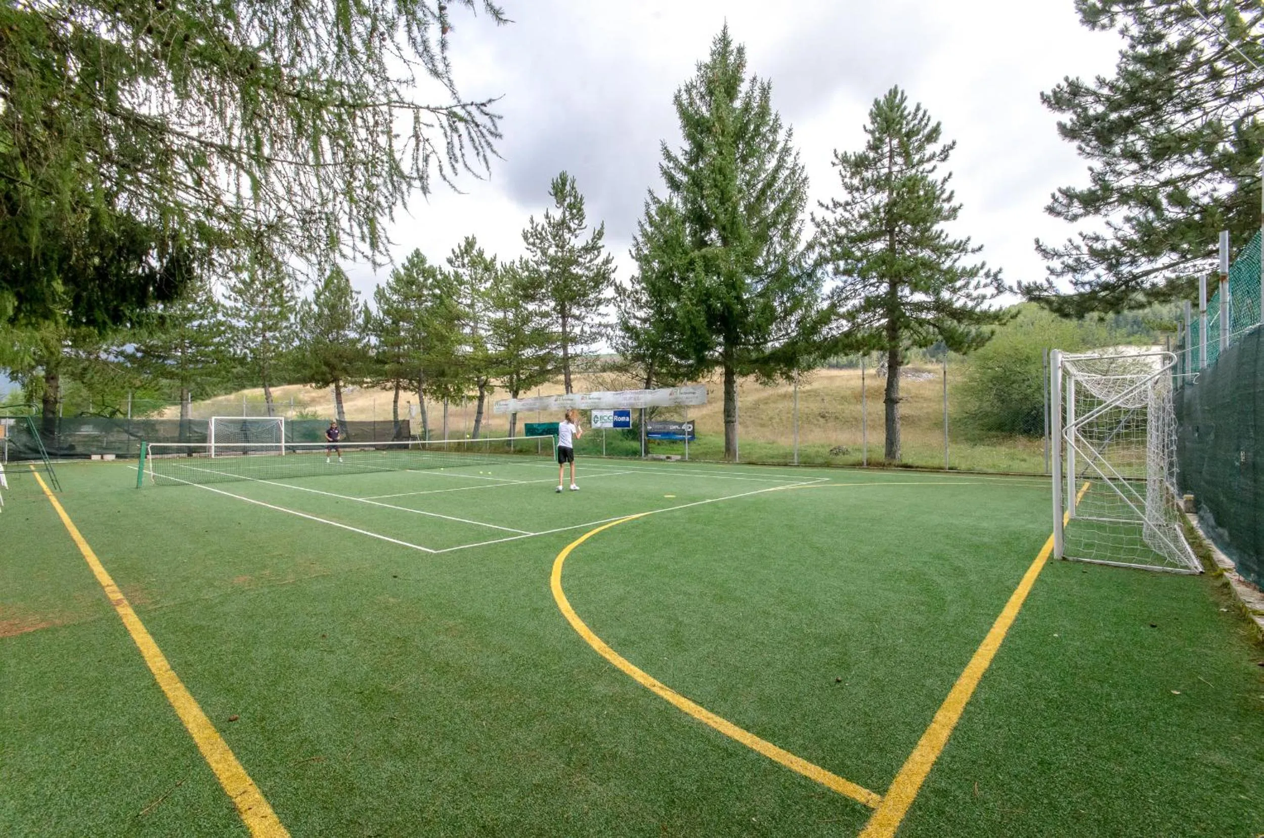 Tennis court in Hotel Residence Club Primula