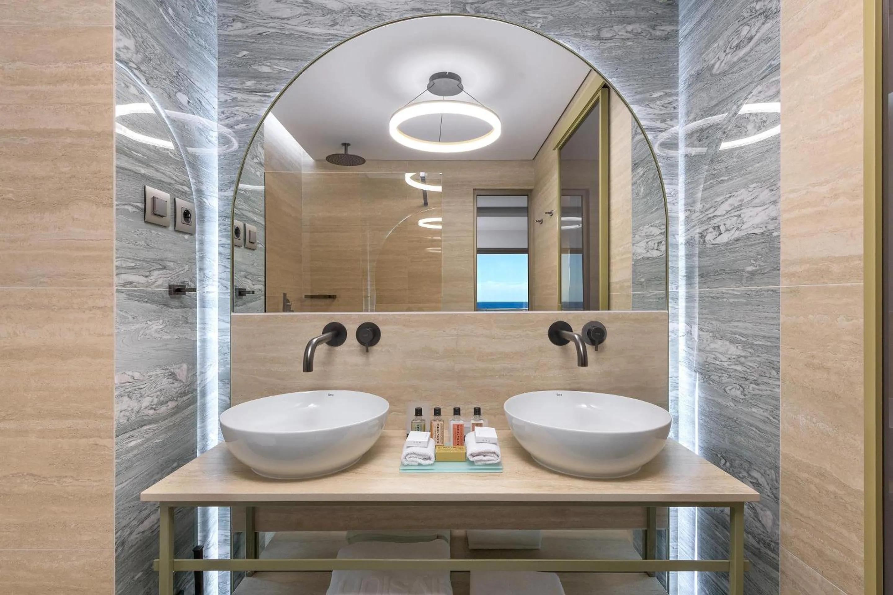 Shower in Elysium Resort & Spa