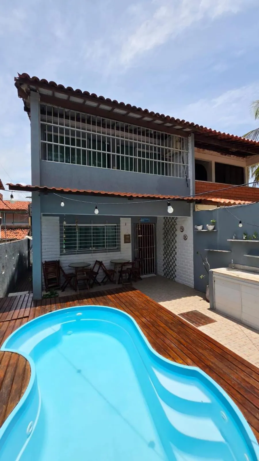 Casa com Piscina a 40 metros do Mar by La Playa