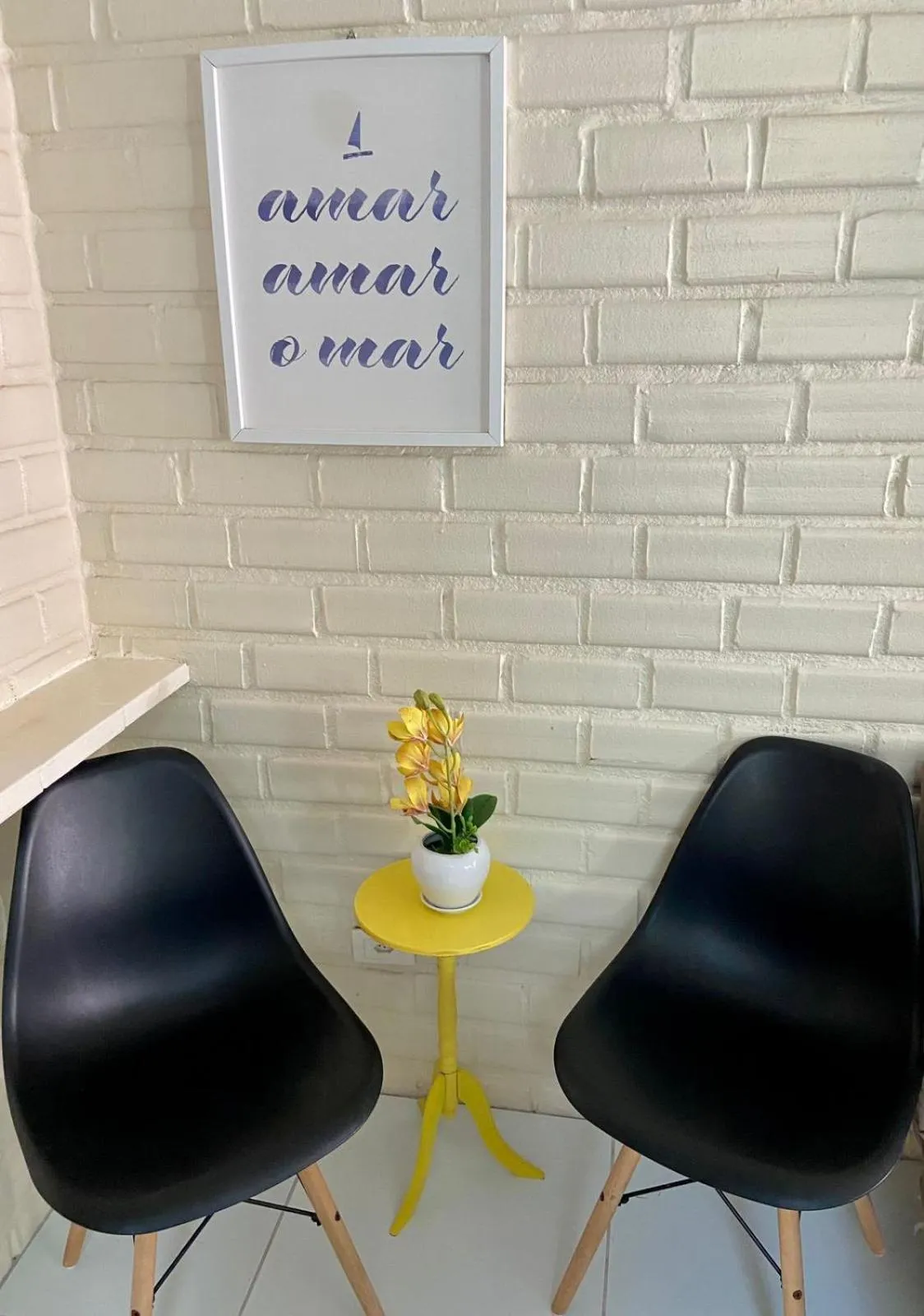 Casa com Piscina a 40 metros do Mar by La Playa