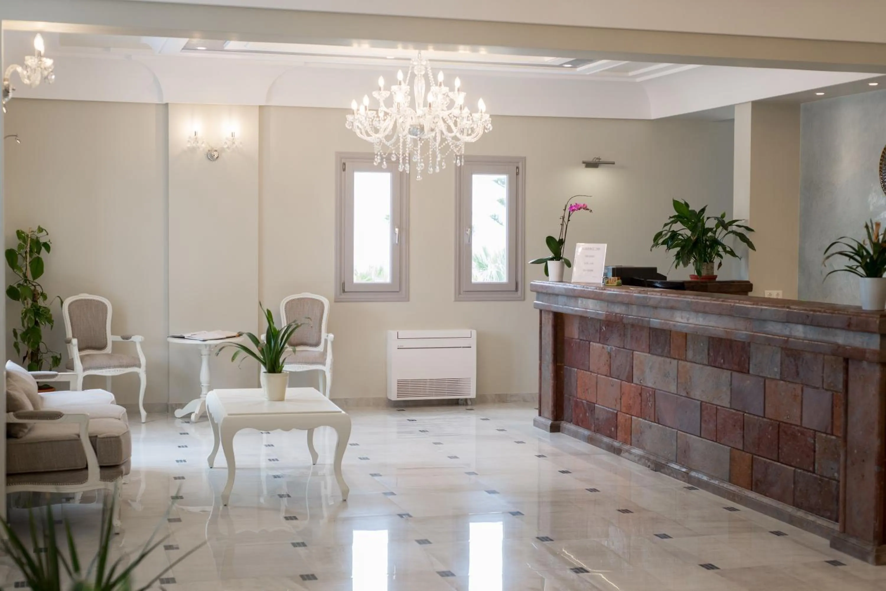 Lobby or reception in Castro Hotel