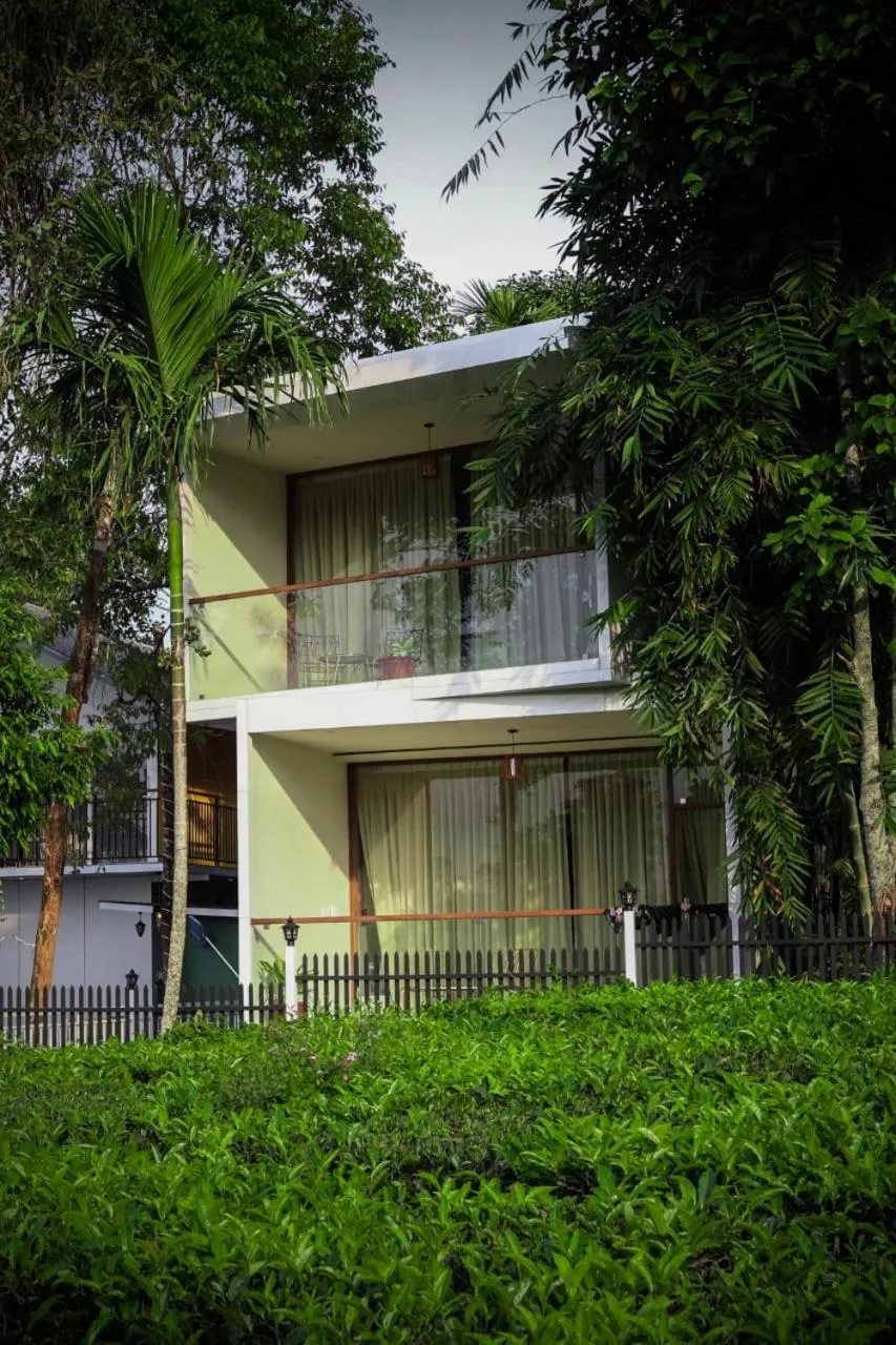 Property building in Hayashi Resort