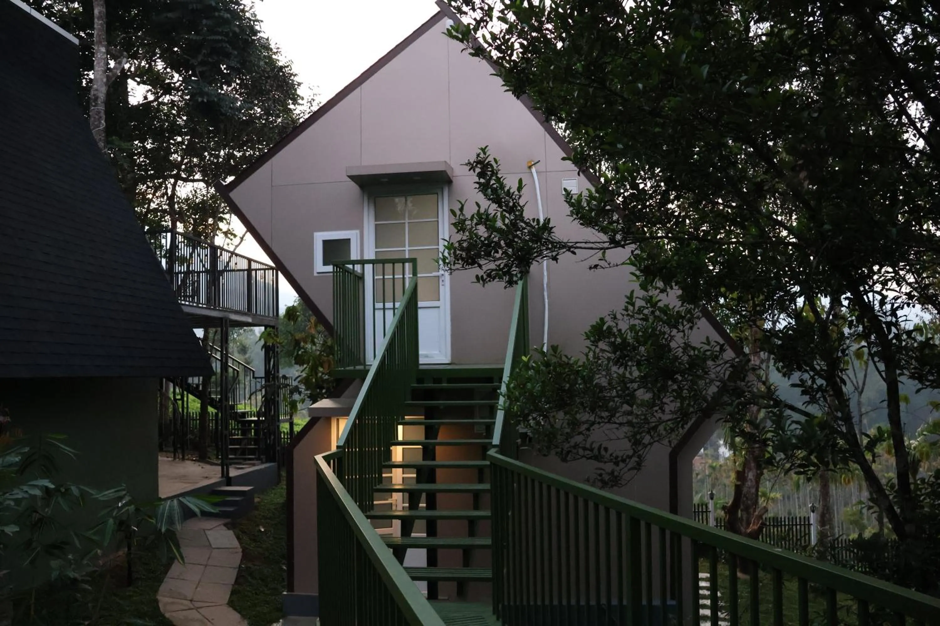 Hayashi Resort