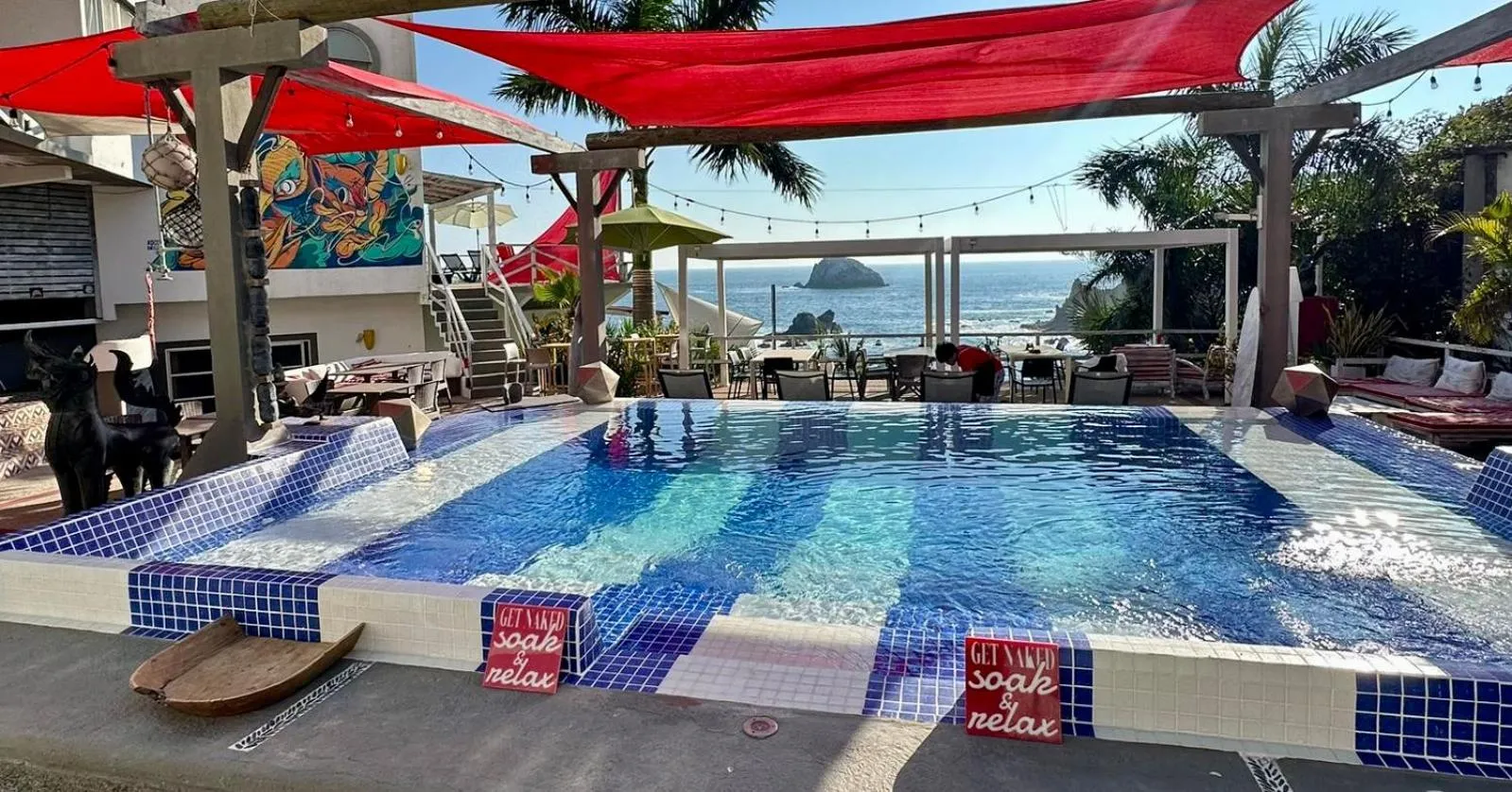 Swimming pool in Villa Aikia (Adults Suites A/C)