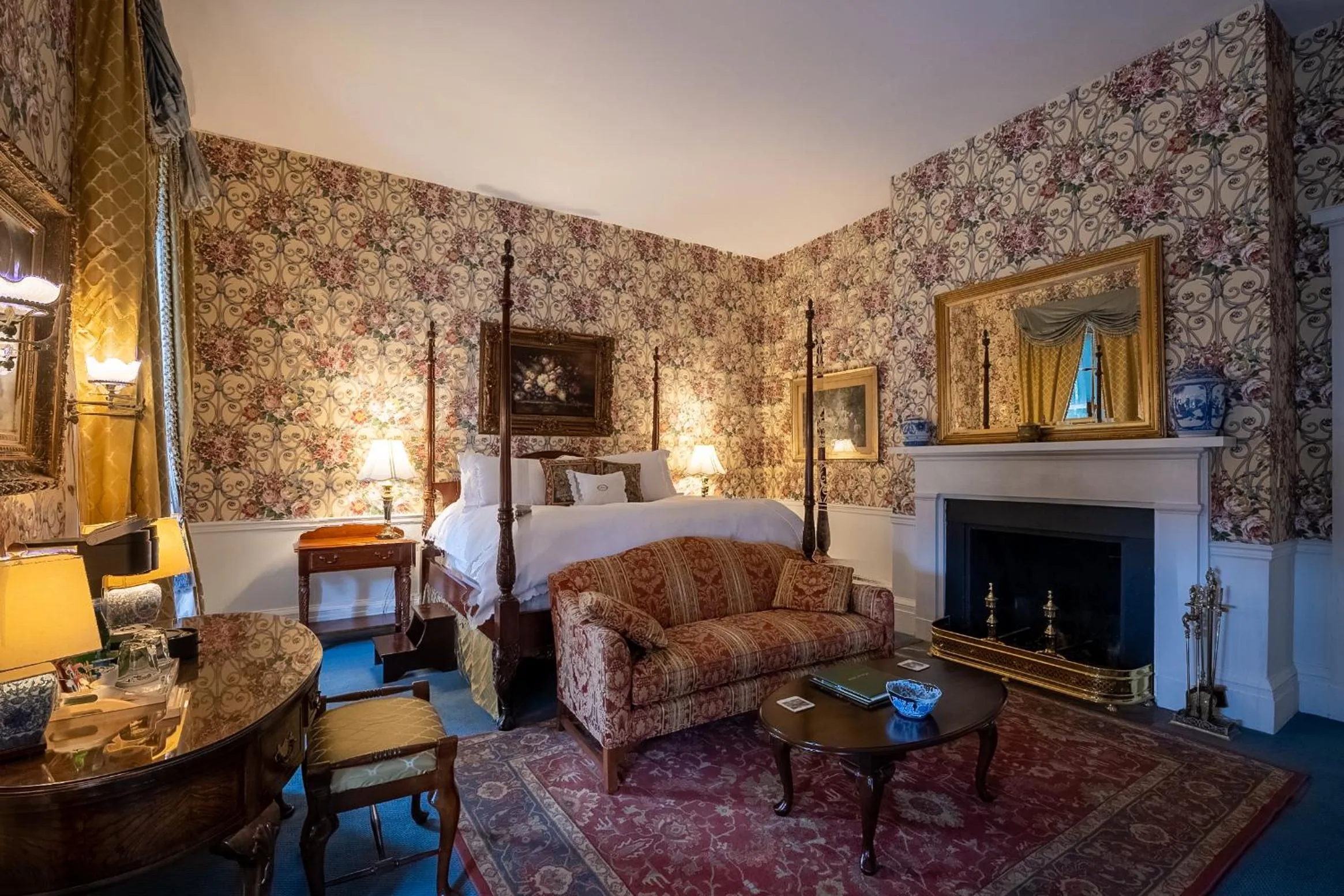 Seating area in Antrim 1844