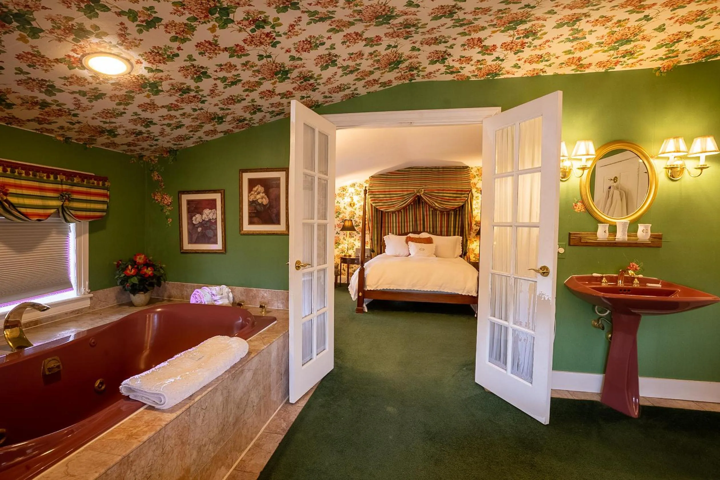 Bathroom, Bed in Antrim 1844