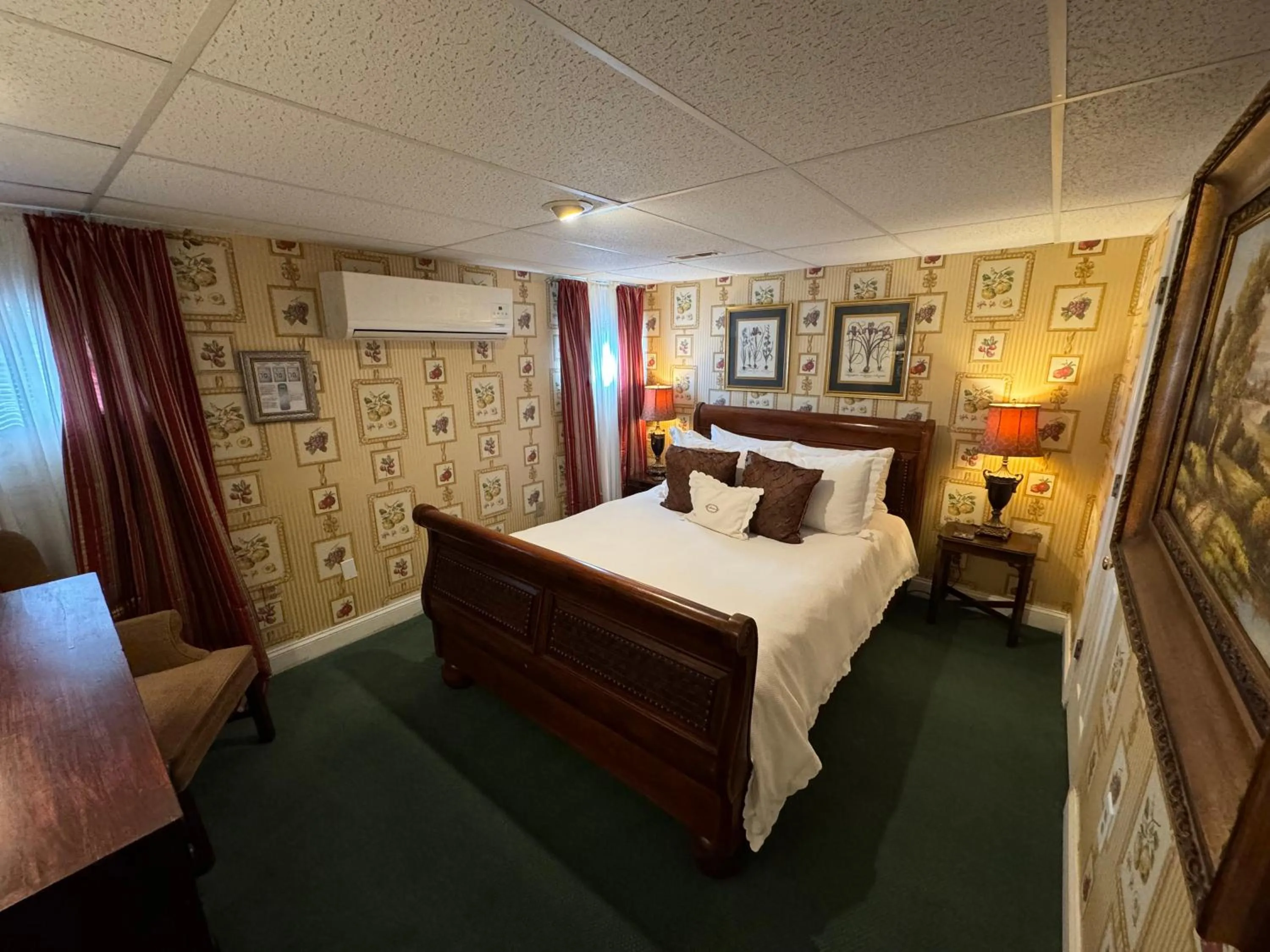 Bedroom, Bed in Antrim 1844