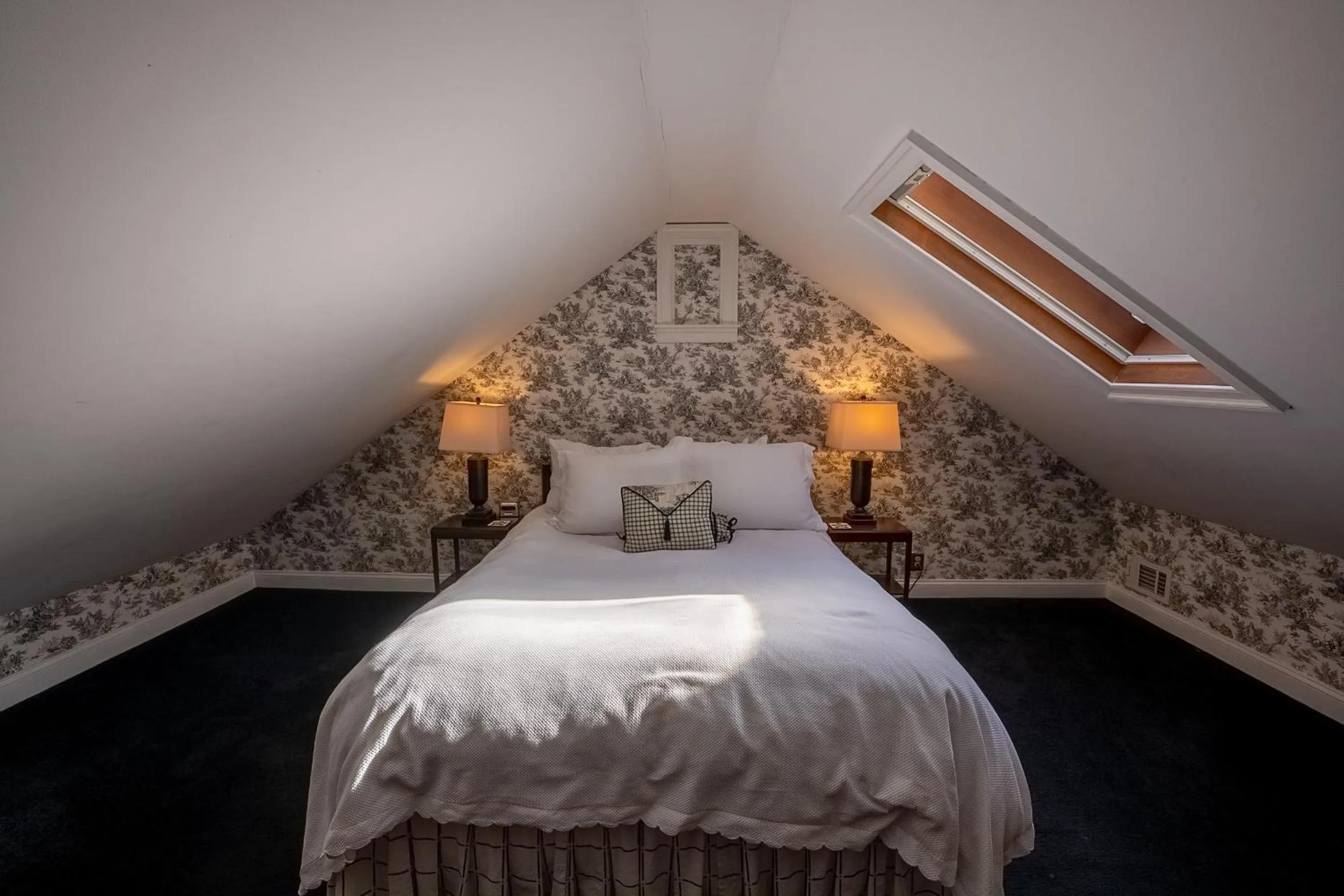 Bedroom, Bed in Antrim 1844