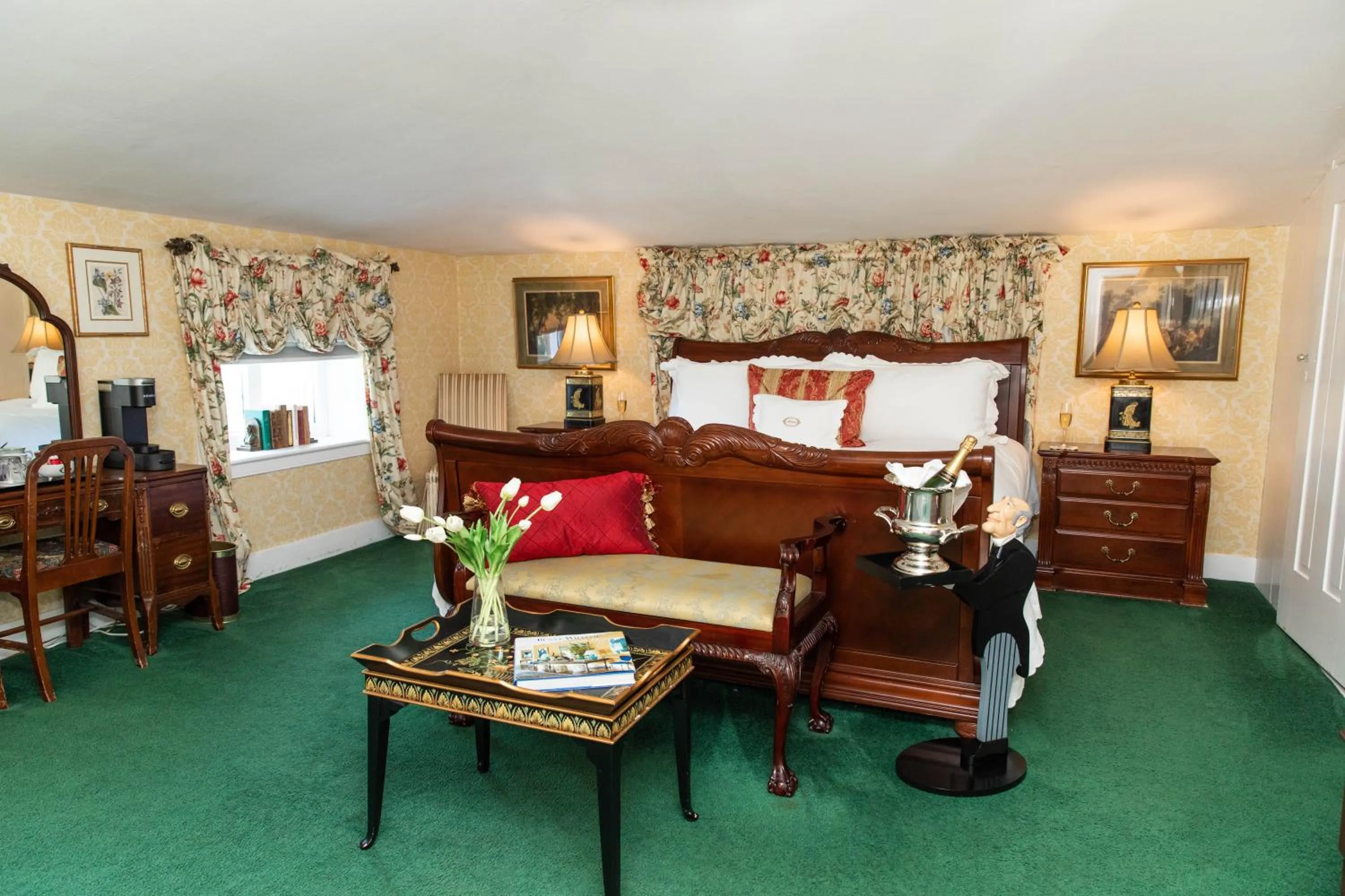 Photo of the whole room, Bed in Antrim 1844