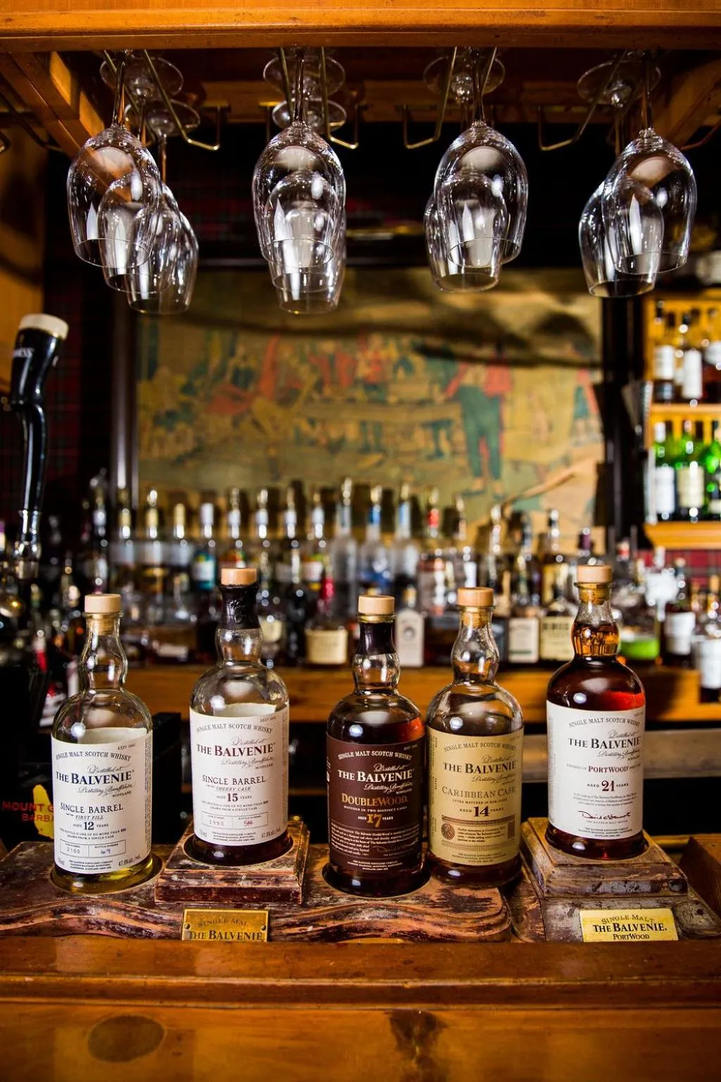 Lounge or bar in Antrim 1844