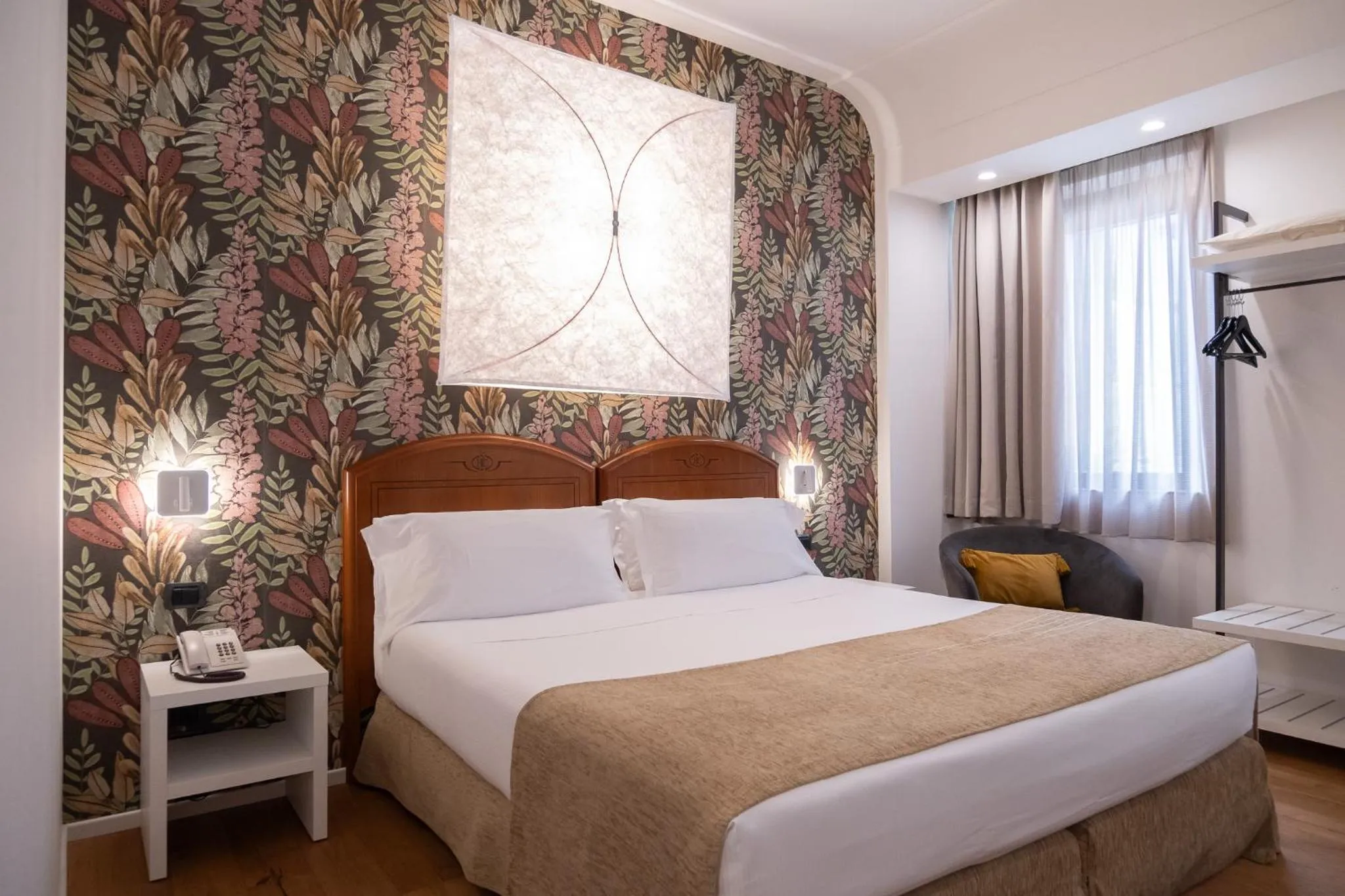 Bedroom, Bed in Hotel Dei Congressi